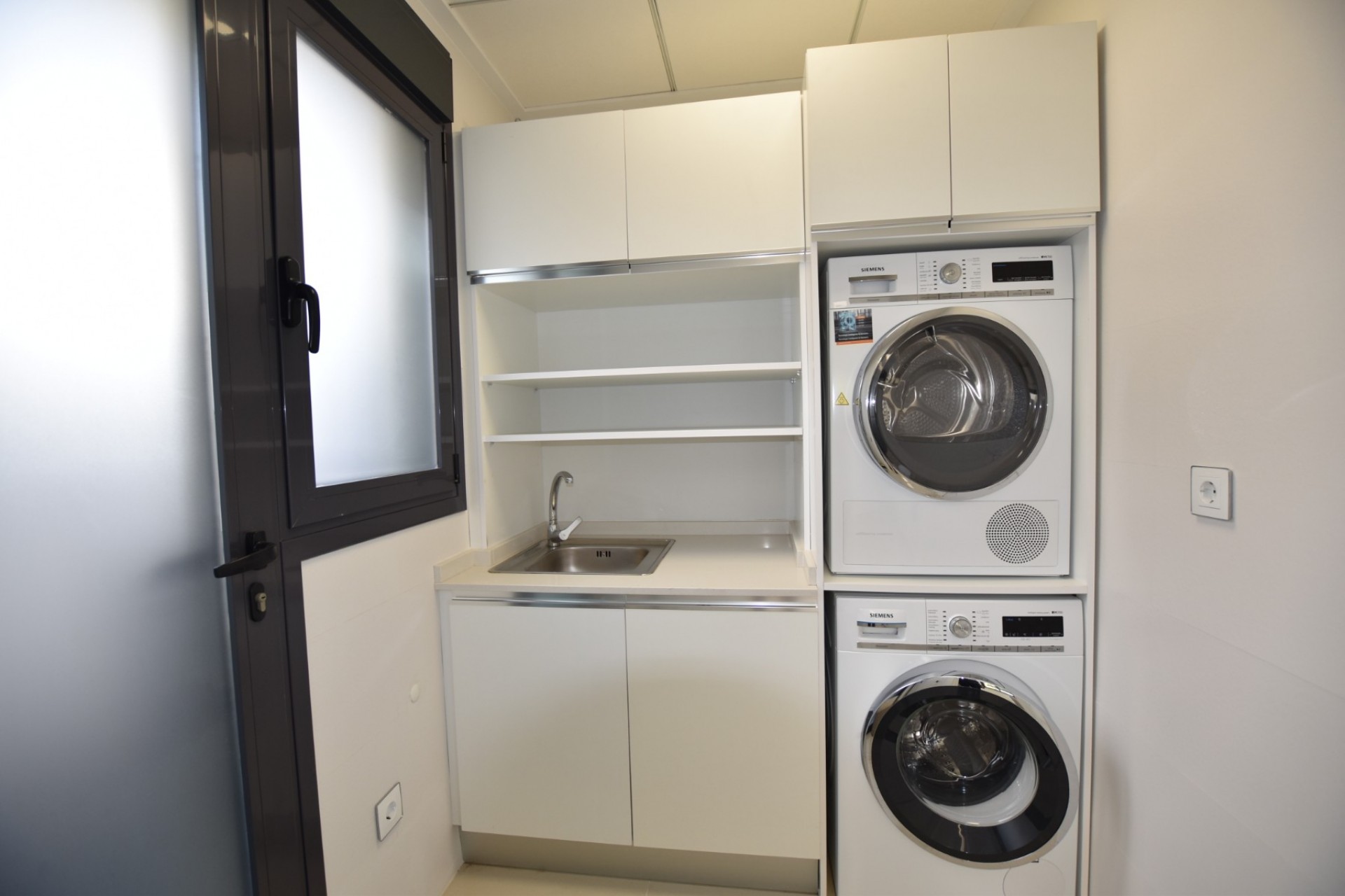 Reventa - Villa -
San Miguel de Salinas - Inland