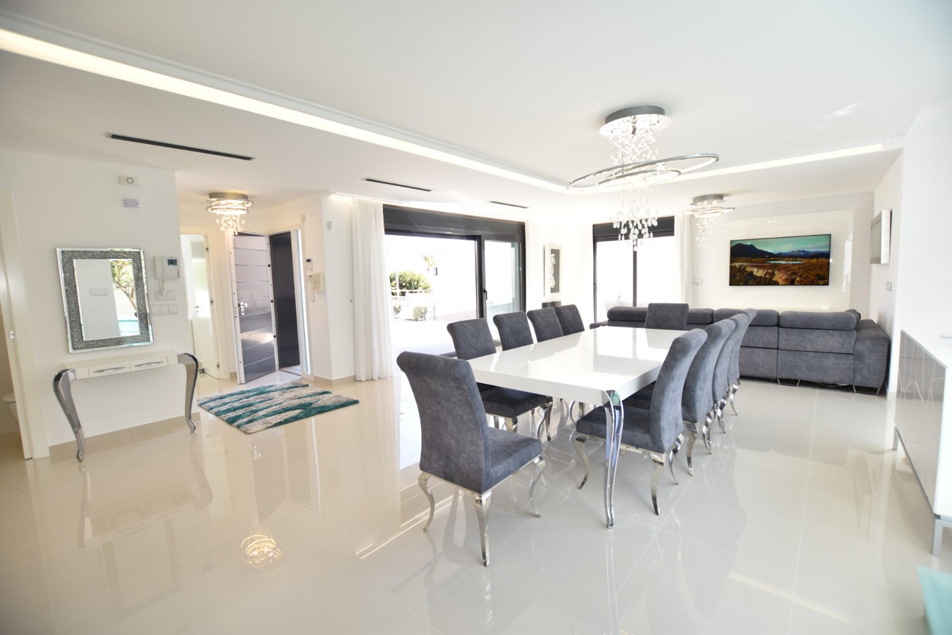 Reventa - Villa -
San Miguel de Salinas - Inland