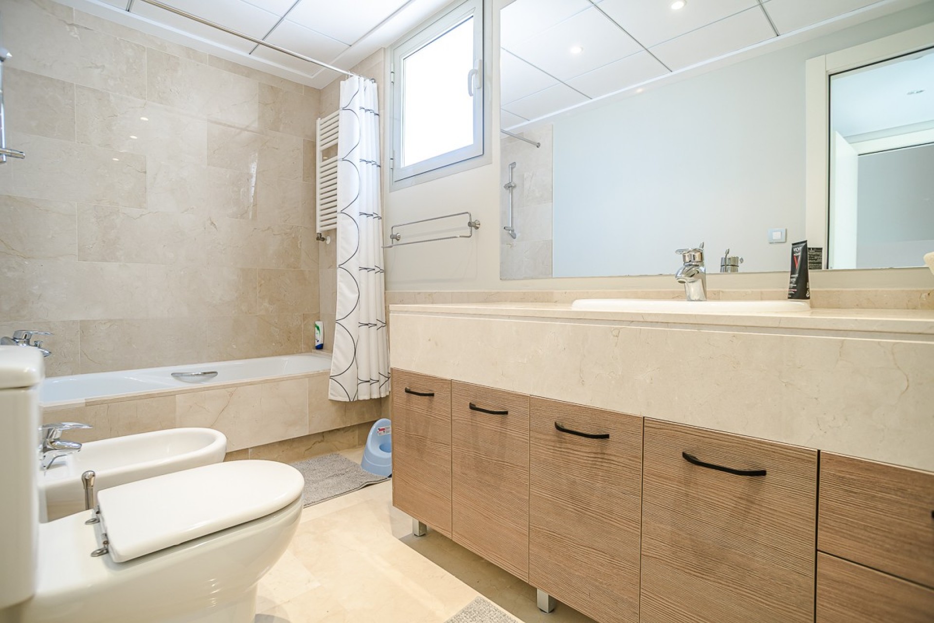 Reventa - Villa -
San Miguel de Salinas - Inland