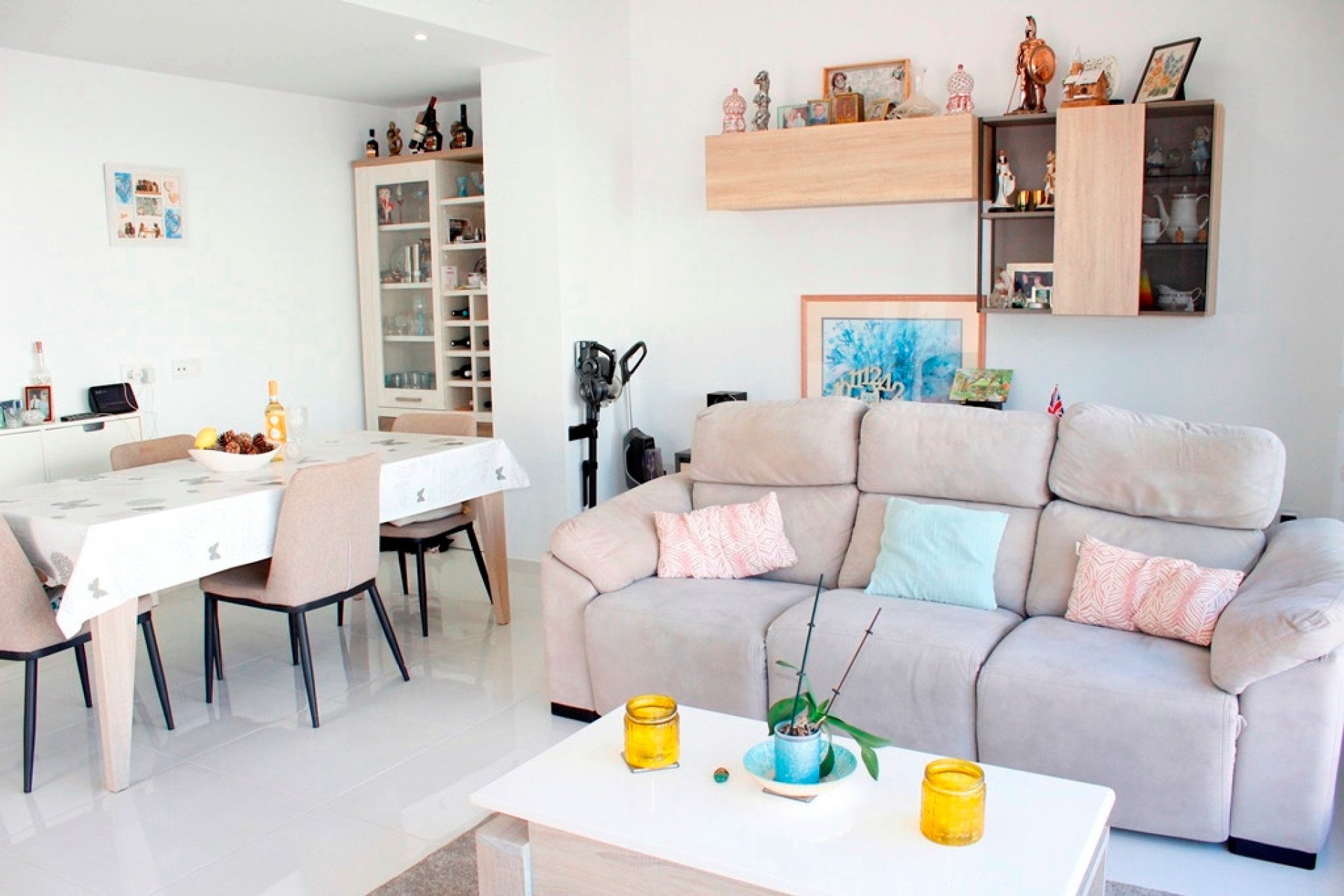 Reventa - Villa -
San Miguel de Salinas - Inland