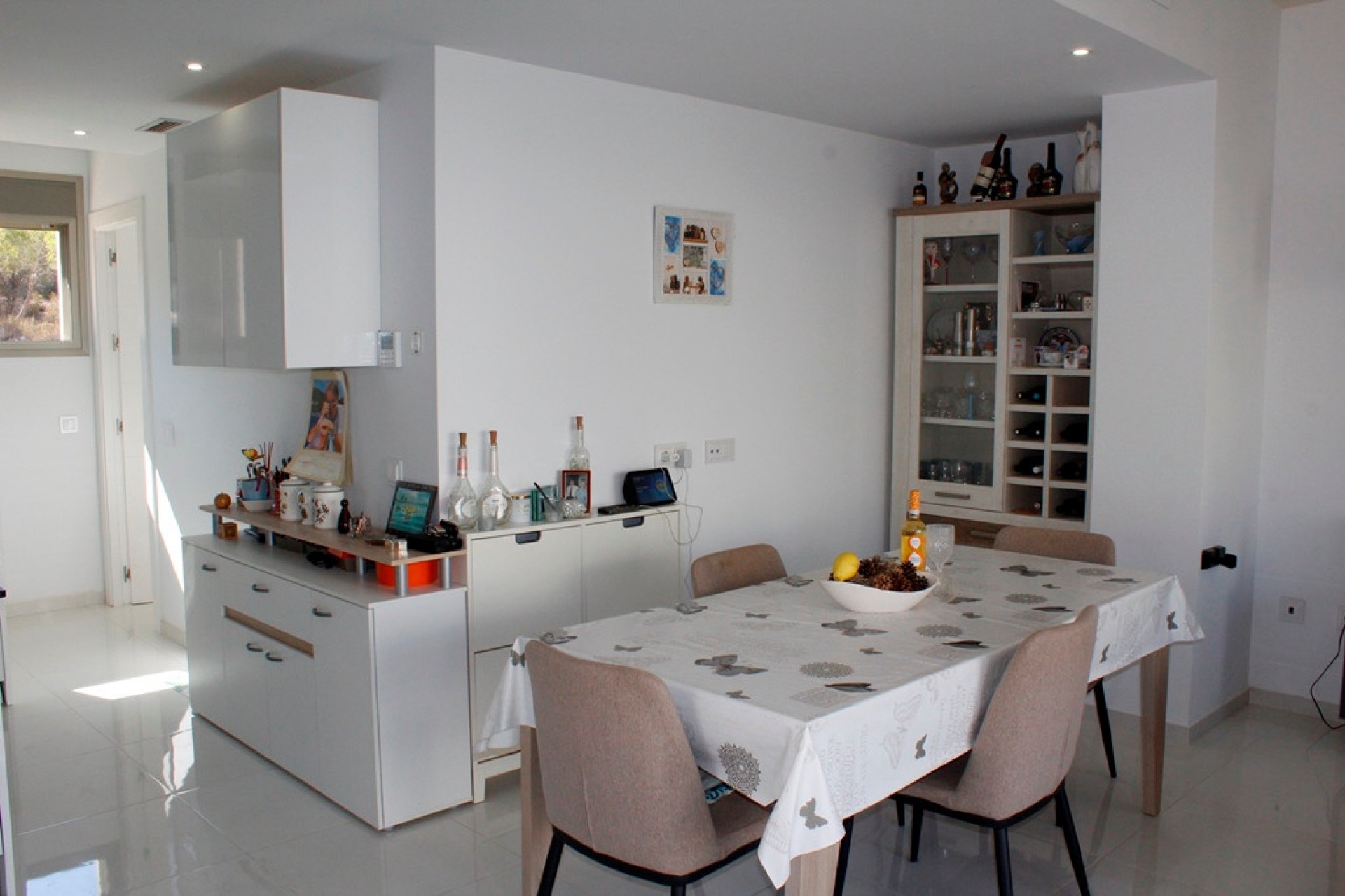 Reventa - Villa -
San Miguel de Salinas - Inland