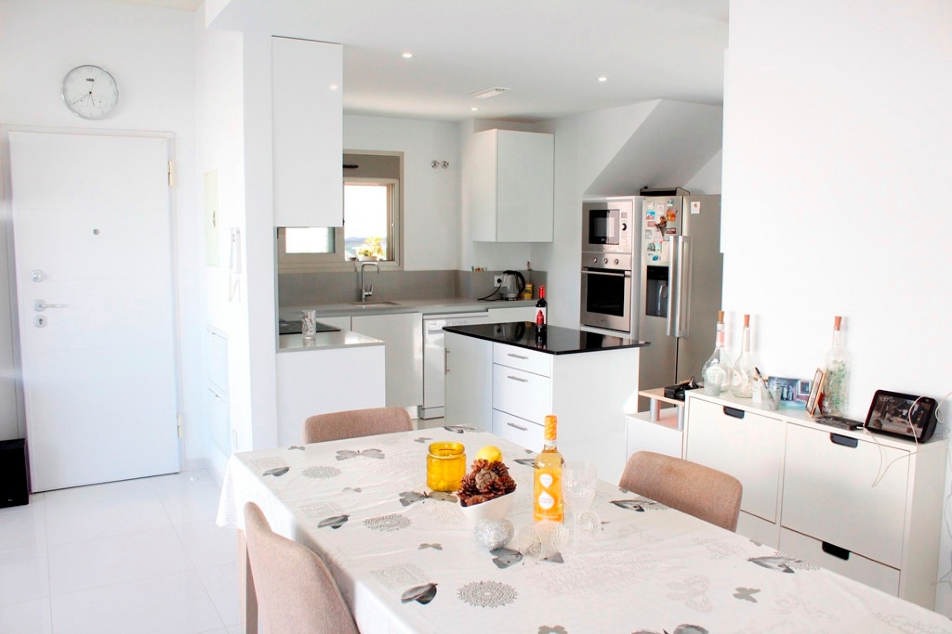 Reventa - Villa -
San Miguel de Salinas - Inland