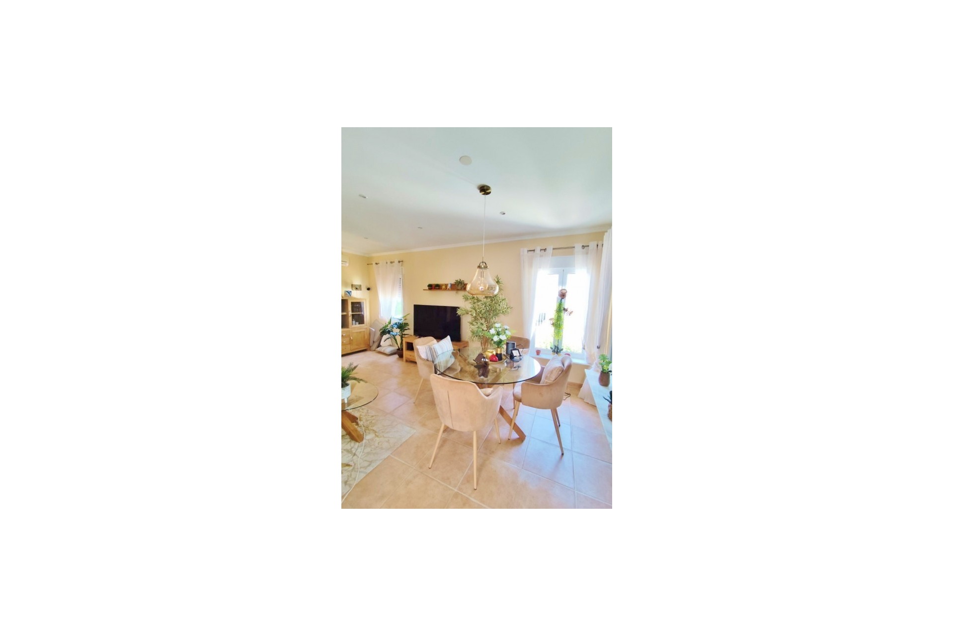 Reventa - Villa -
San Miguel de Salinas - Inland