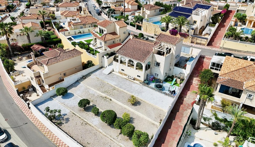 Reventa - Villa -
San Miguel de Salinas - Inland