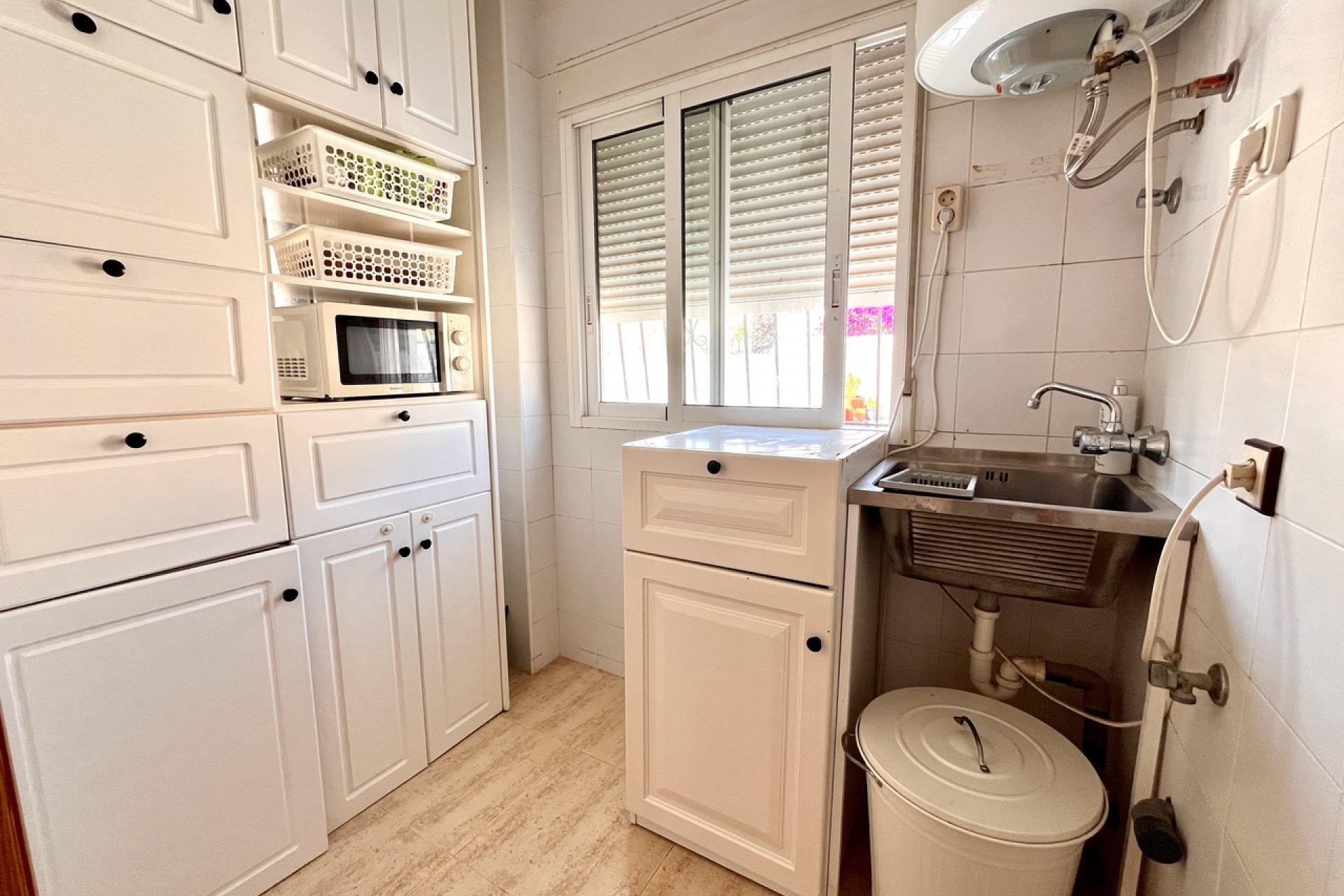 Reventa - Villa -
San Miguel de Salinas - Inland