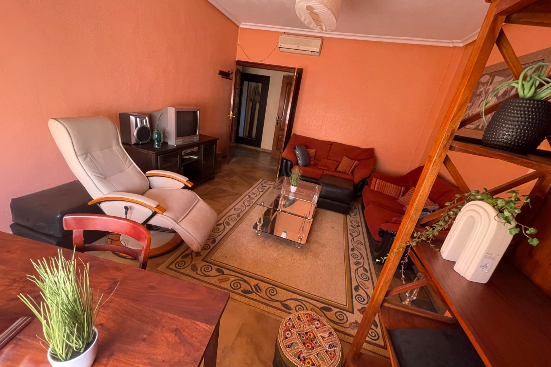 Reventa - Villa -
San Miguel de Salinas - Inland