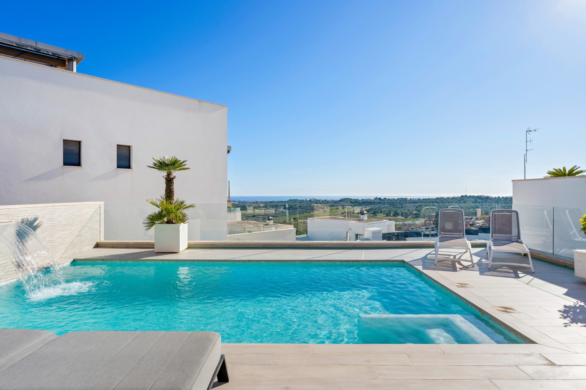 Reventa - Villa -
San Miguel de Salinas - Inland