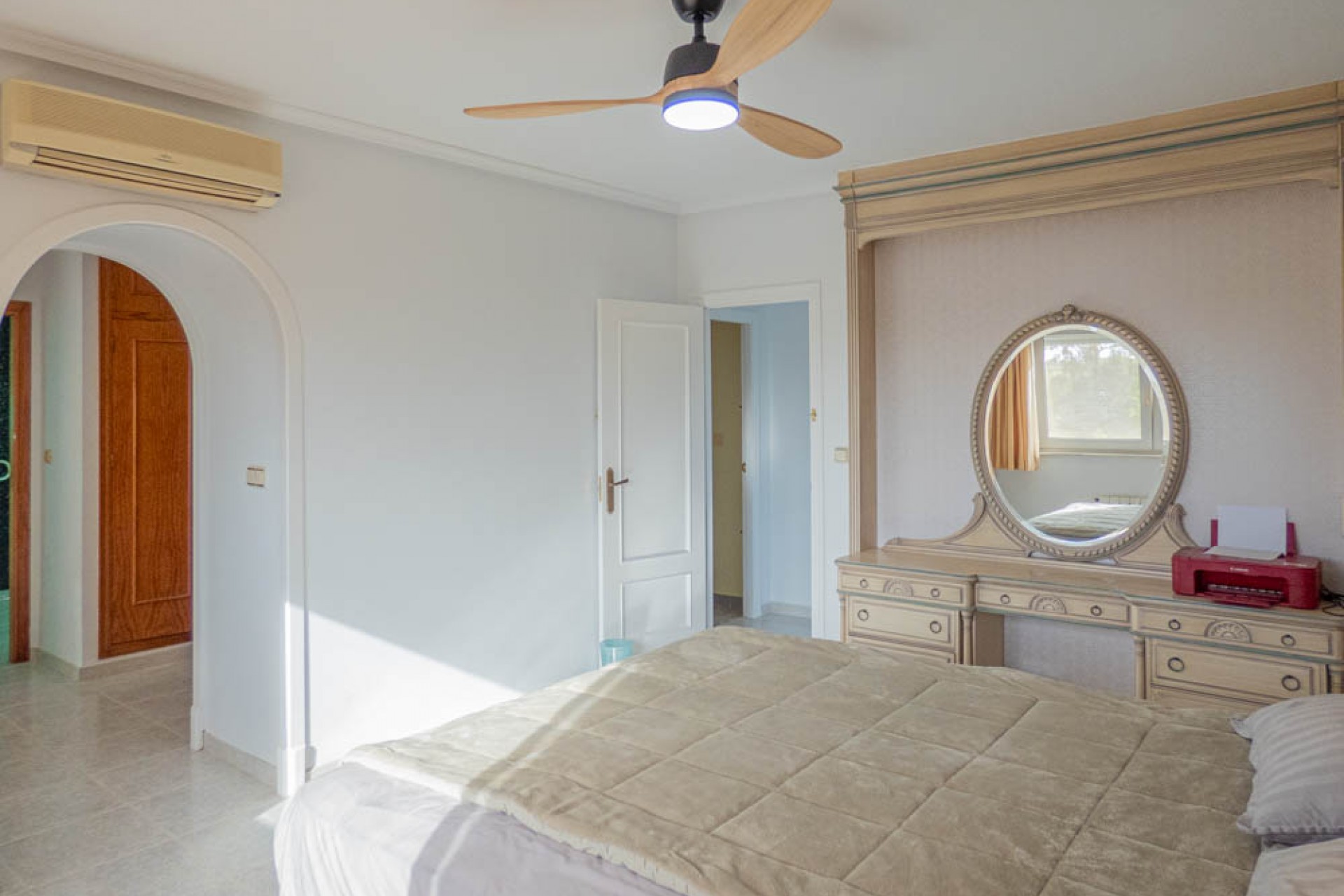 Reventa - Villa -
San Miguel de Salinas - Inland