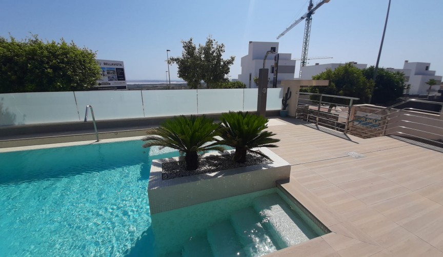 Reventa - Villa -
San Miguel de Salinas - Inland