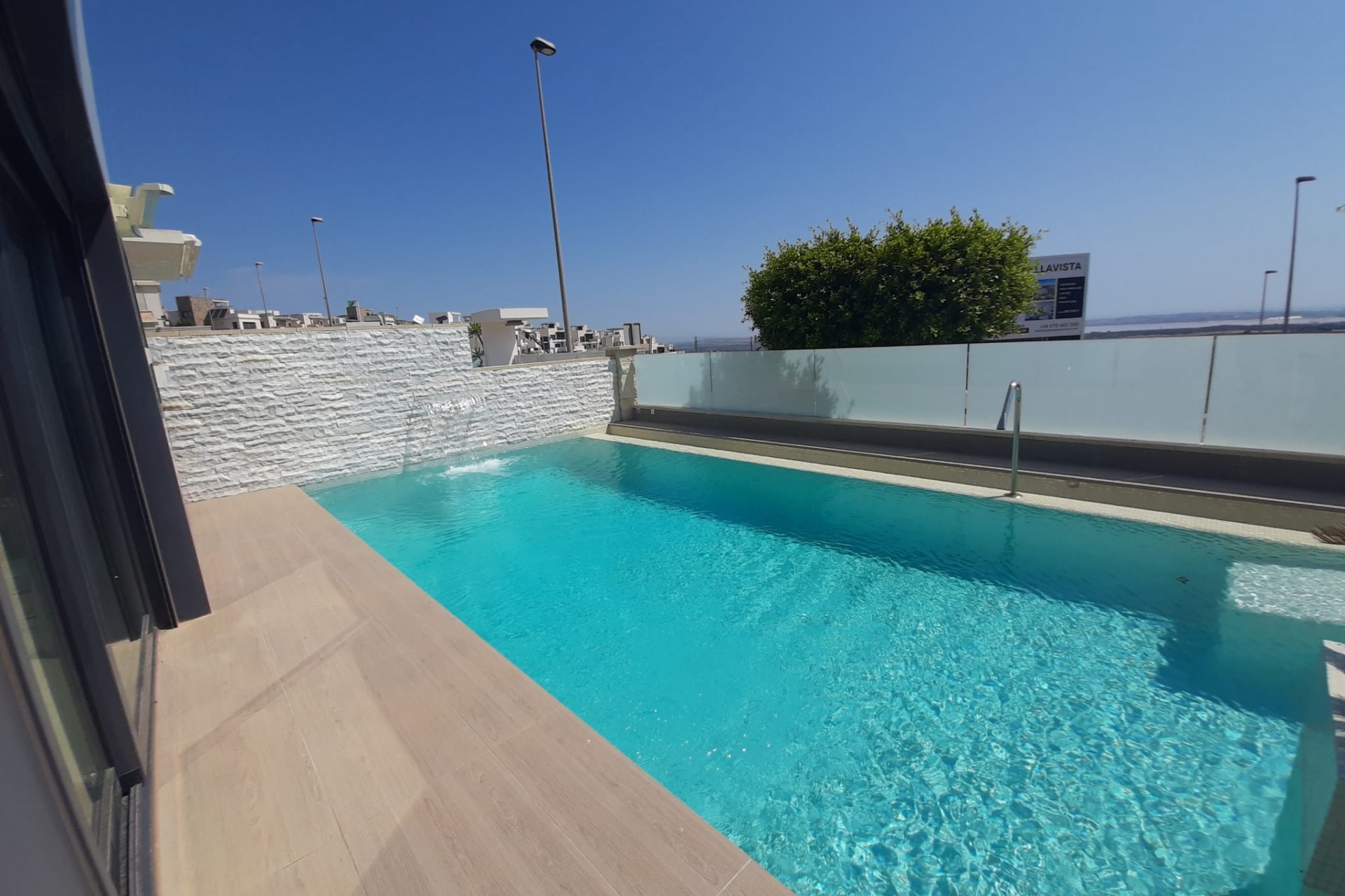 Reventa - Villa -
San Miguel de Salinas - Inland