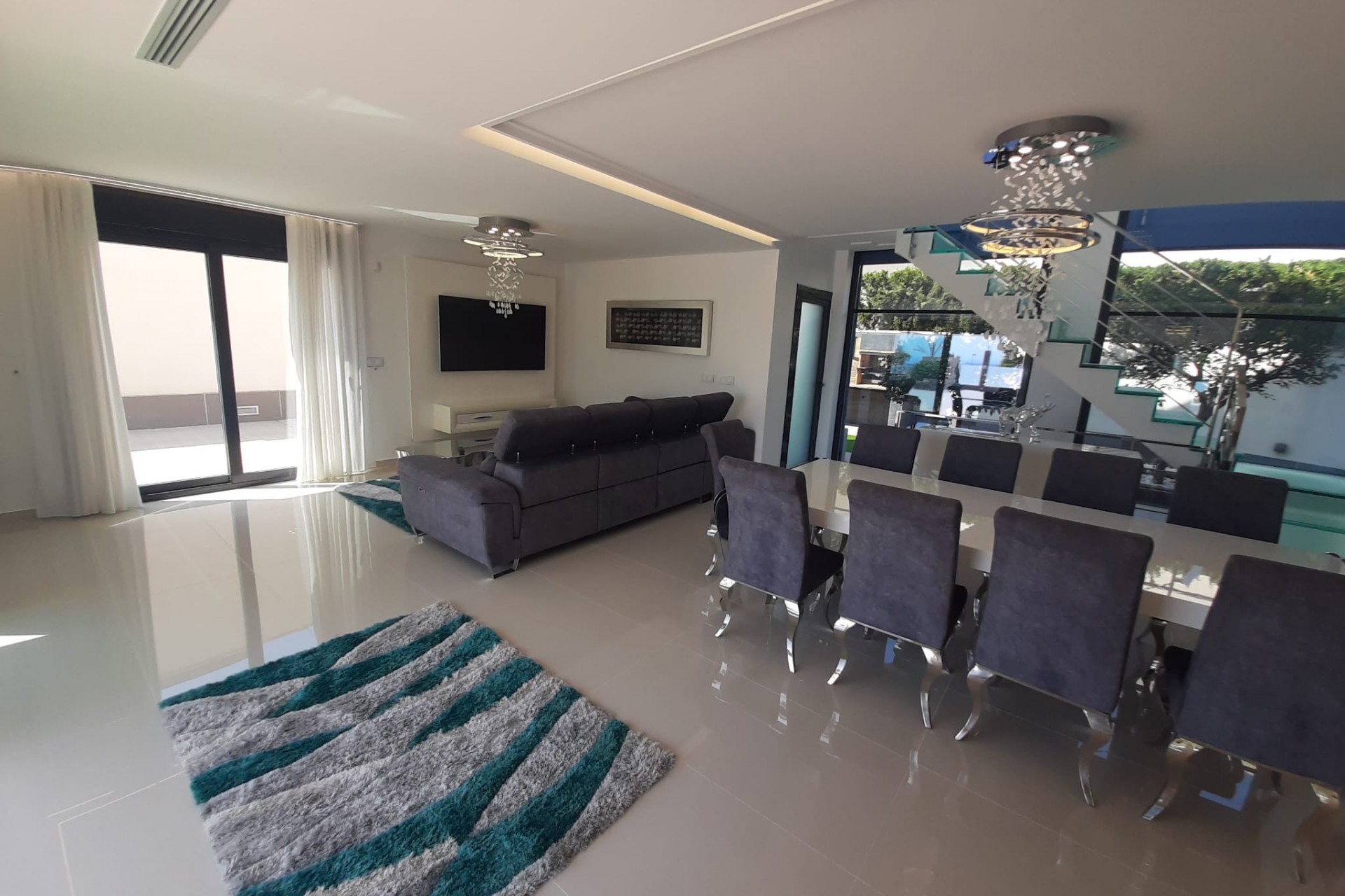 Reventa - Villa -
San Miguel de Salinas - Inland