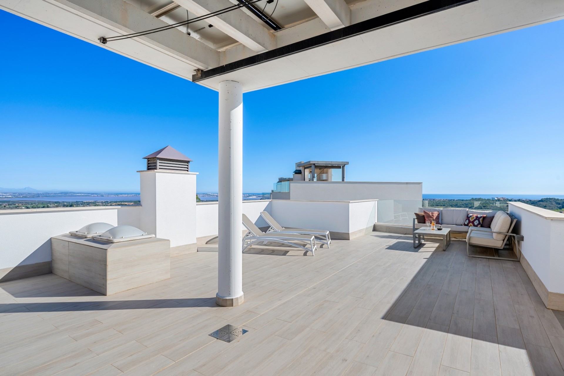 Reventa - Villa -
San Miguel de Salinas - Inland