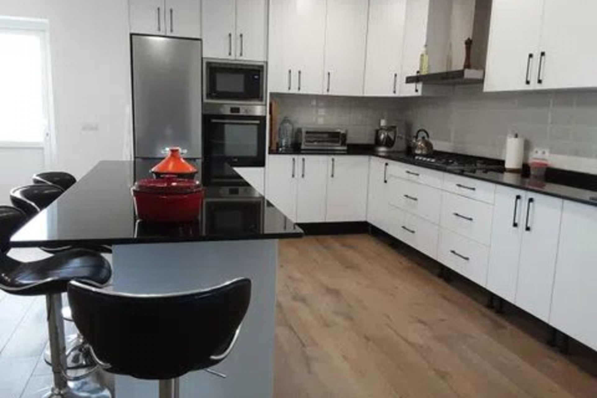 Reventa - Villa -
San Miguel de Salinas - Inland