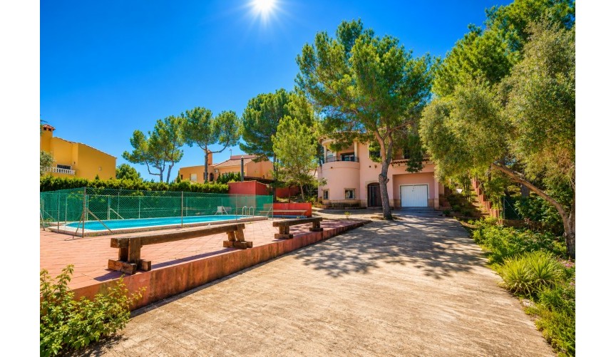 Reventa - Villa -
San Miguel de Salinas - Inland