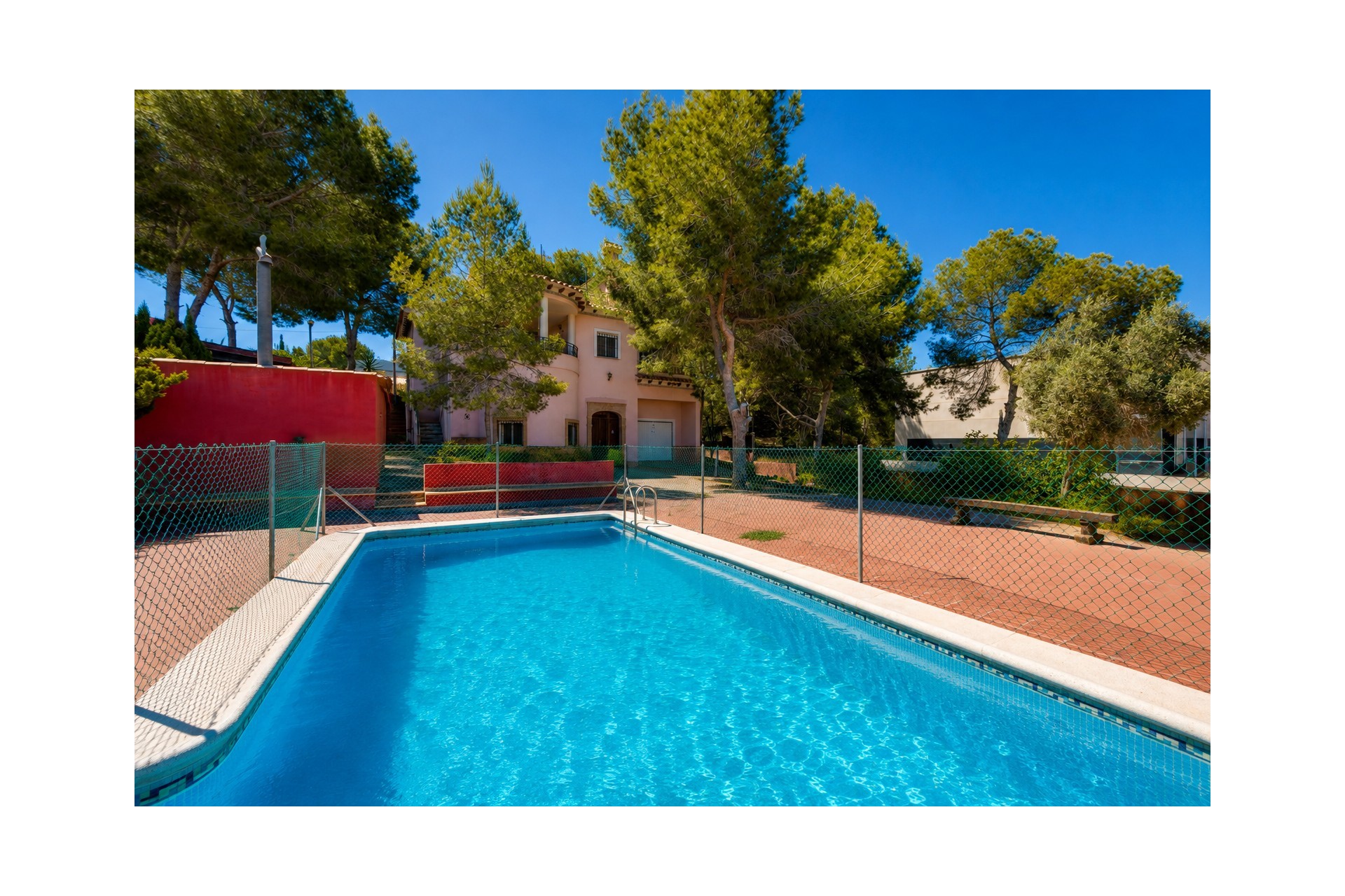 Reventa - Villa -
San Miguel de Salinas - Inland