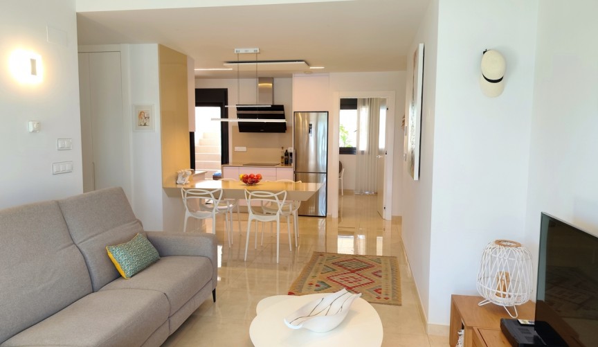 Reventa - Villa -
San Miguel de Salinas - Inland