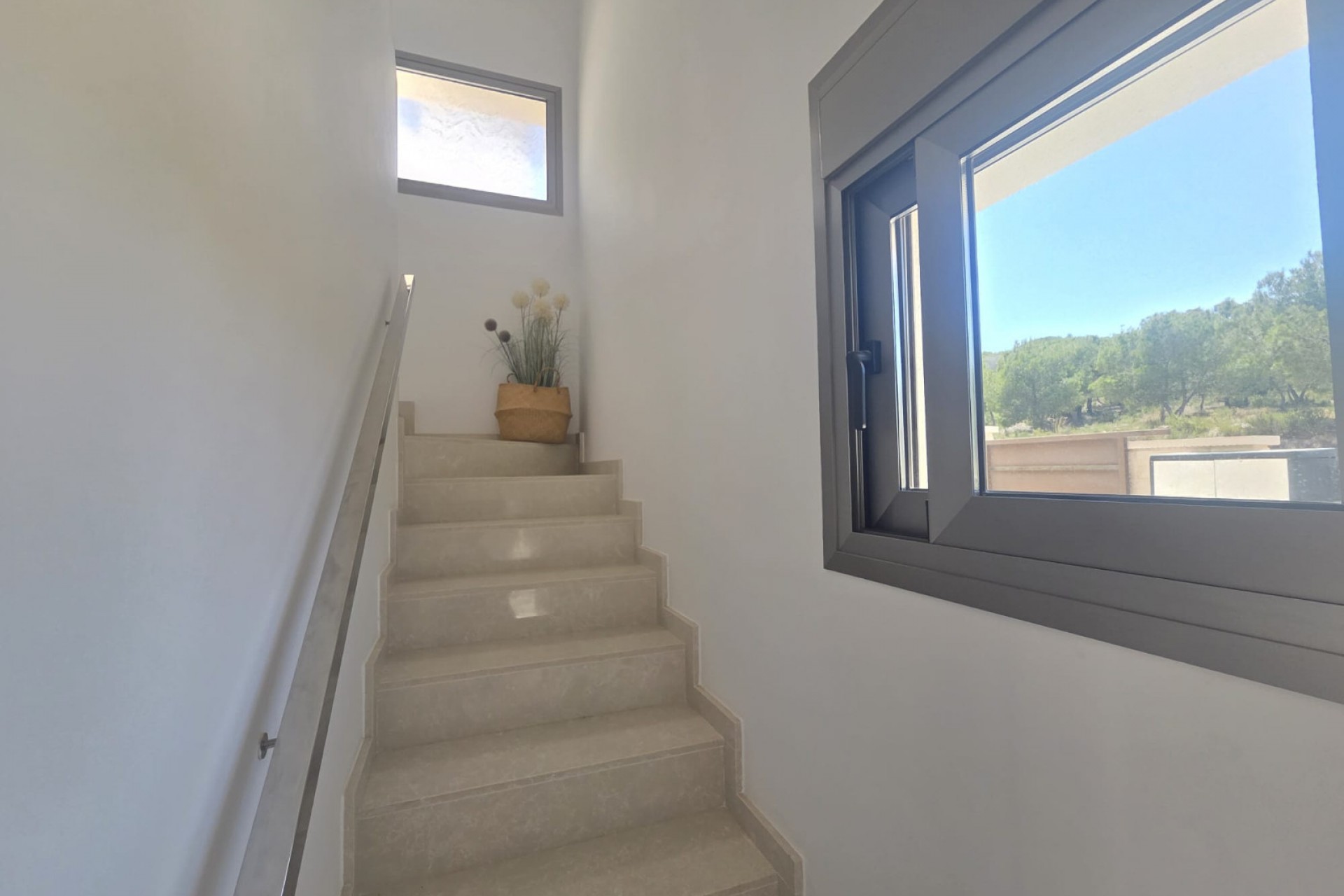 Reventa - Villa -
San Miguel de Salinas - Inland