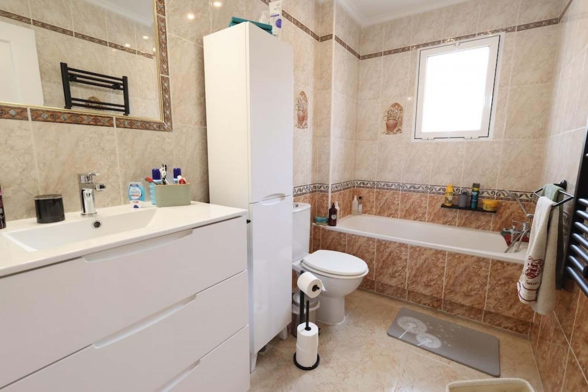 Reventa - Villa -
San Miguel de Salinas - Inland