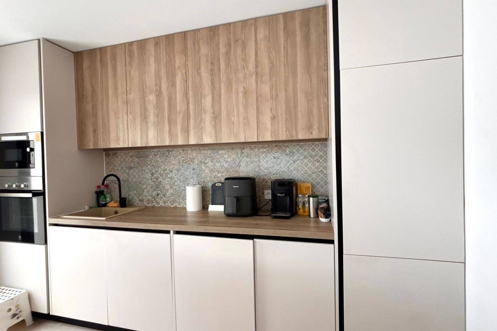 Reventa - Villa -
San Miguel de Salinas - Urbanizacion Blue Lagoon