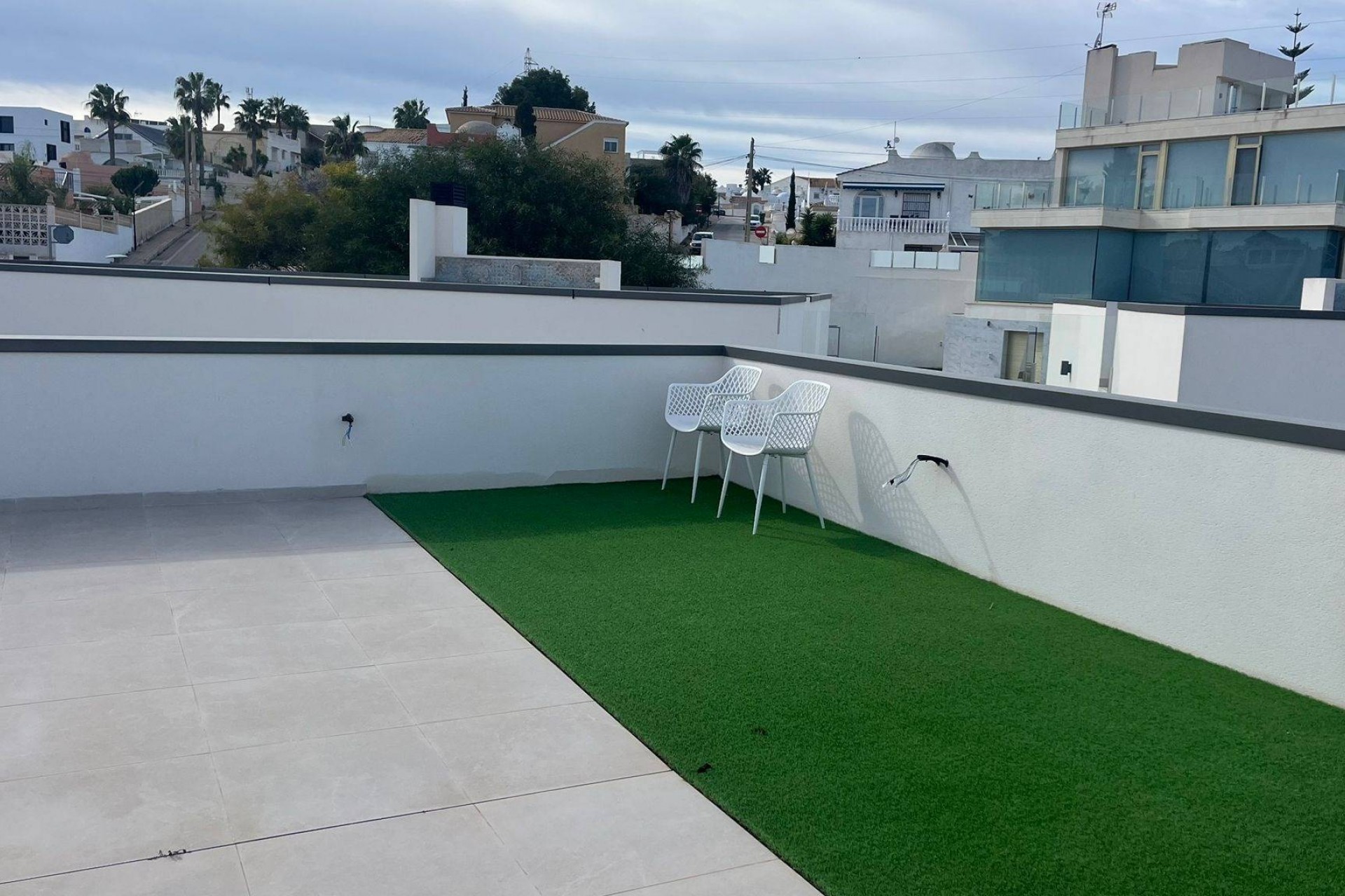 Reventa - Villa -
San Miguel de Salinas - Urbanizacion Blue Lagoon