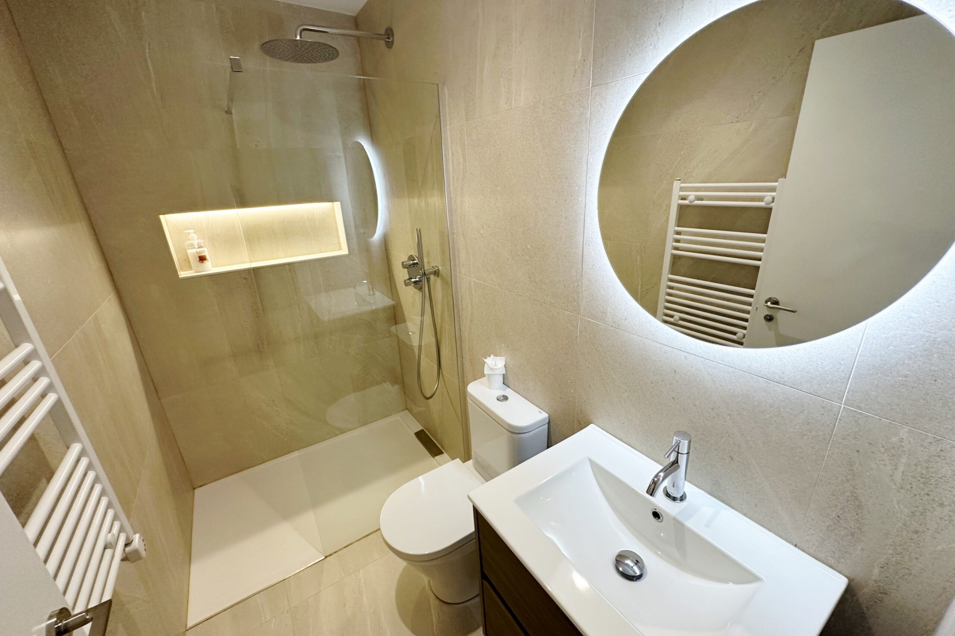 Reventa - Villa -
Santa Rosalia Resort - Inland