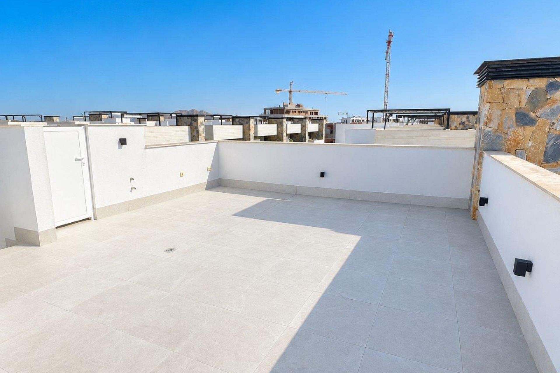 Reventa - Villa -
Santa Rosalia Resort - Inland