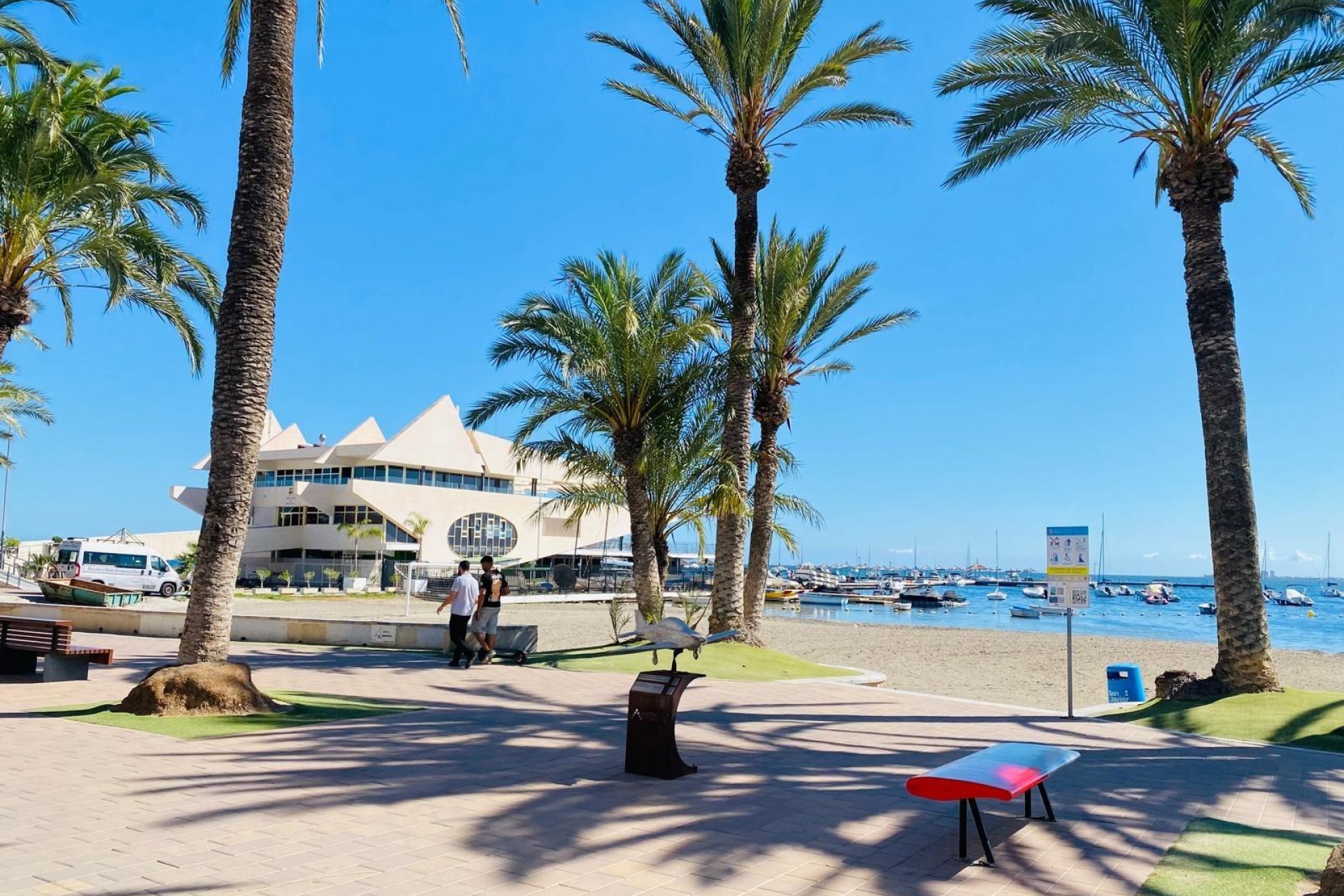 Reventa - Villa -
Santiago de la Ribera - San Blas