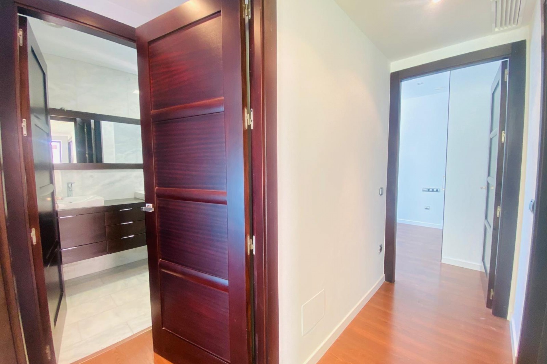 Reventa - Villa -
Santiago de la Ribera - San Blas