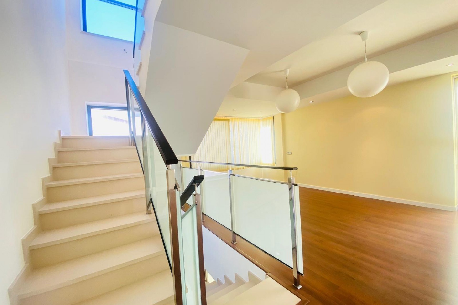 Reventa - Villa -
Santiago de la Ribera - San Blas