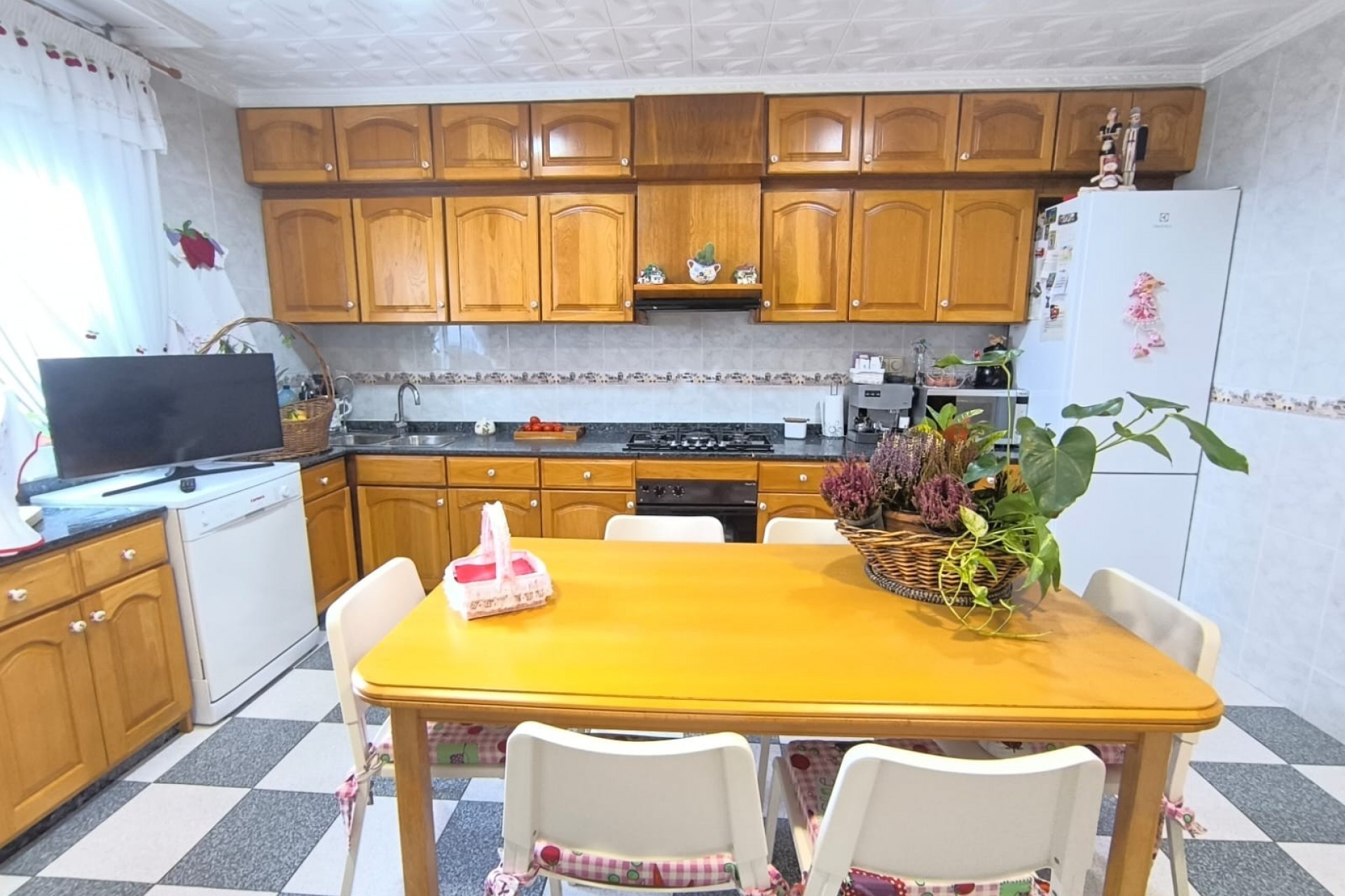 Reventa - Villa -
Sax - Inland