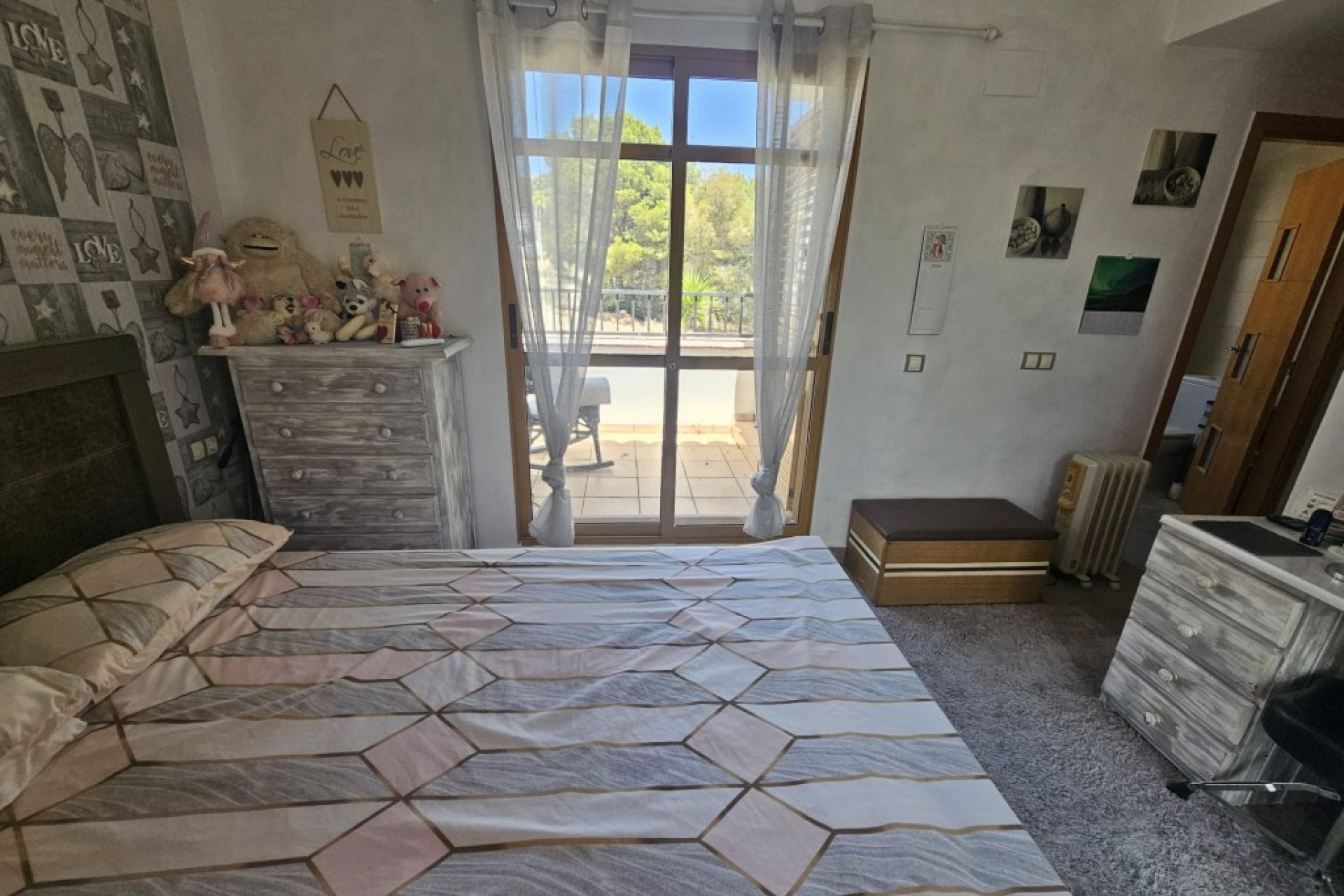 Reventa - Villa -
Sierra Cortina - Inland