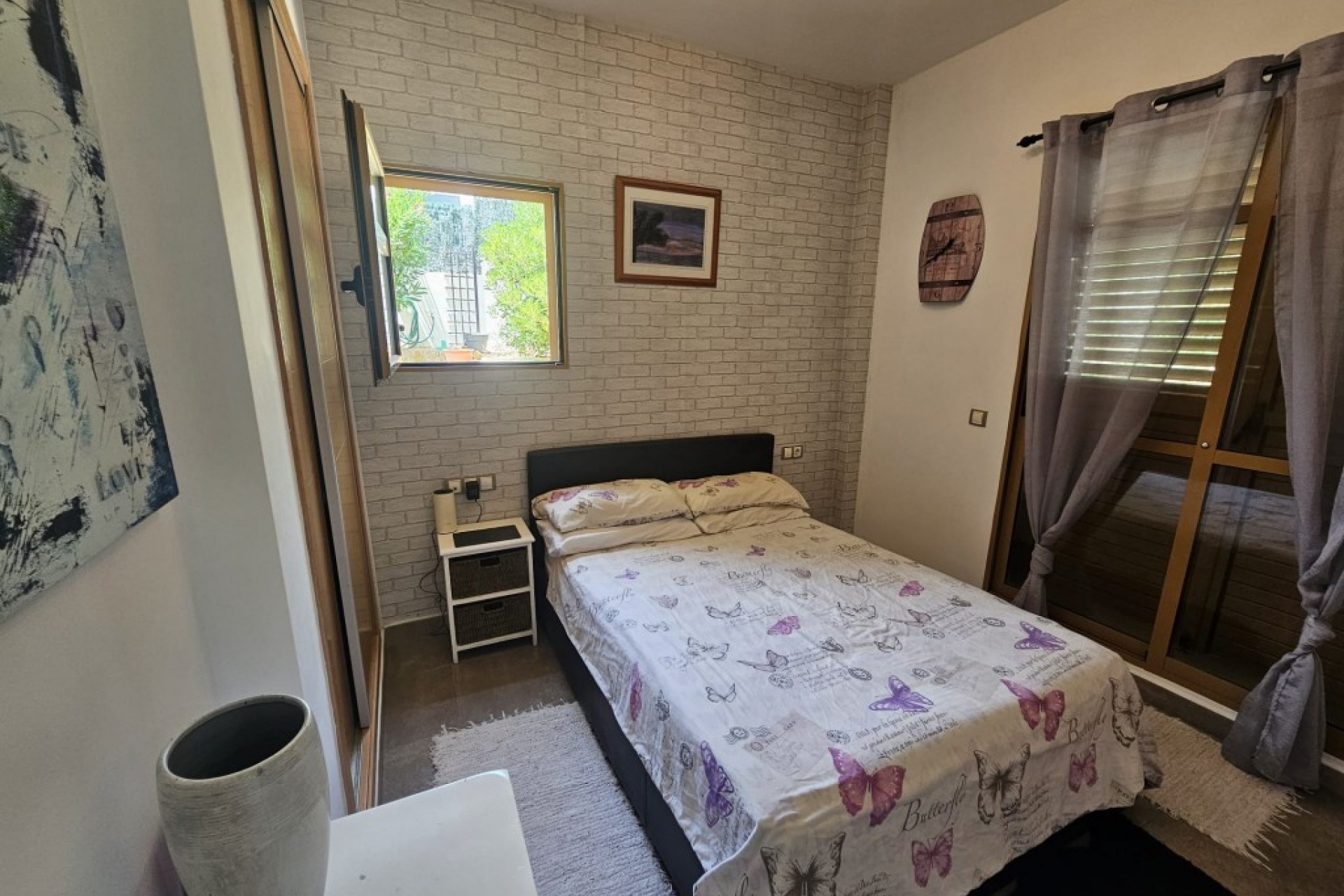 Reventa - Villa -
Sierra Cortina - Inland