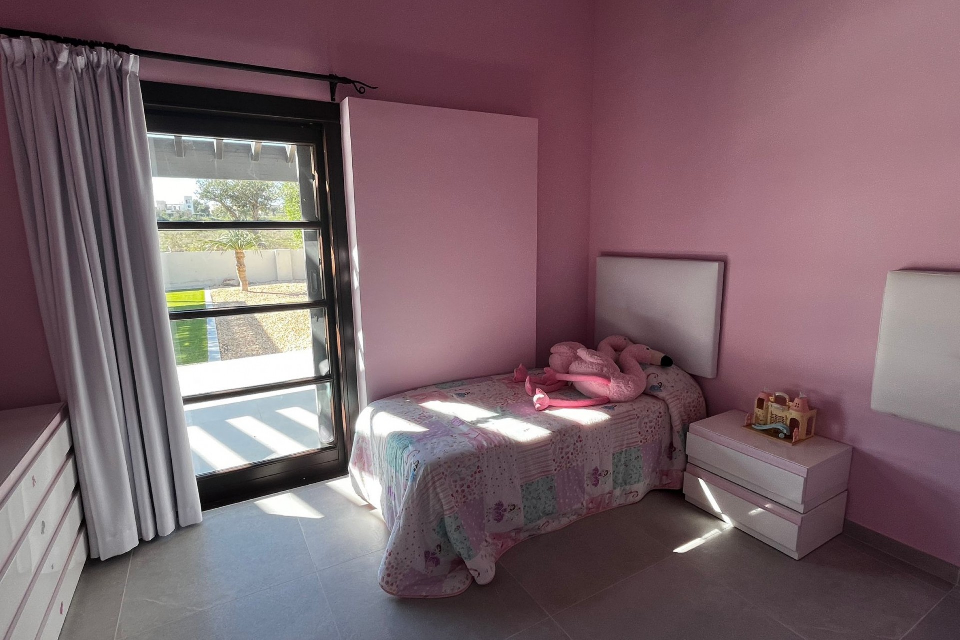 Reventa - Villa -
Sucina - Inland