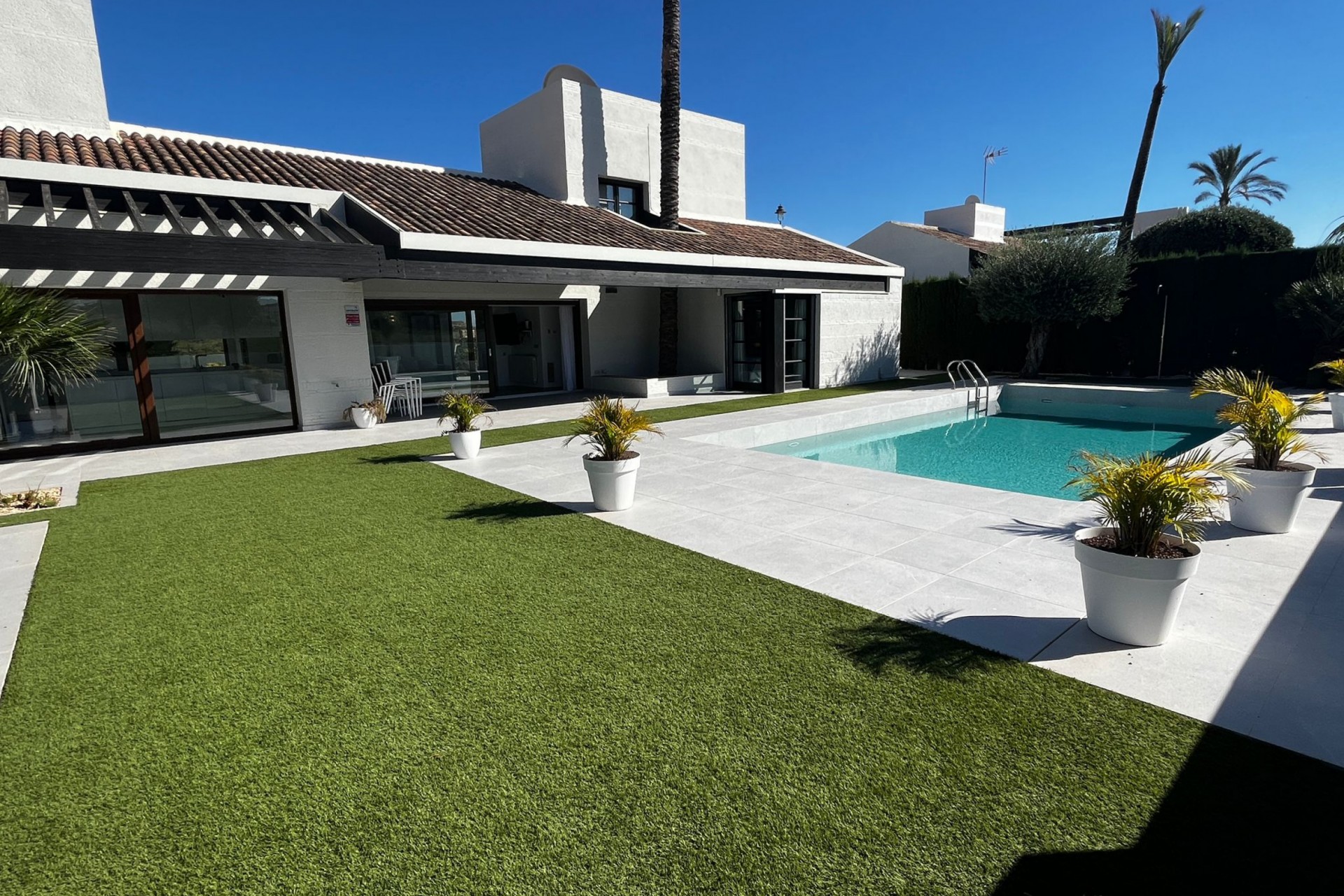 Reventa - Villa -
Sucina - Inland