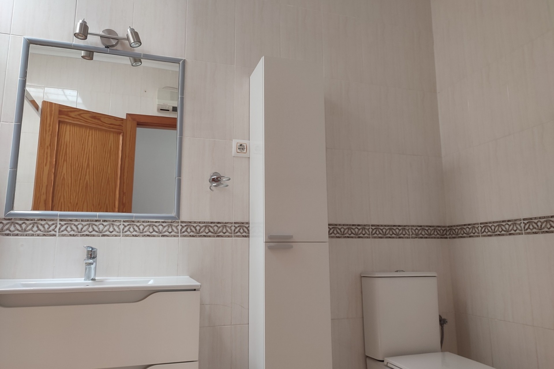 Reventa - Villa -
Sucina - Inland