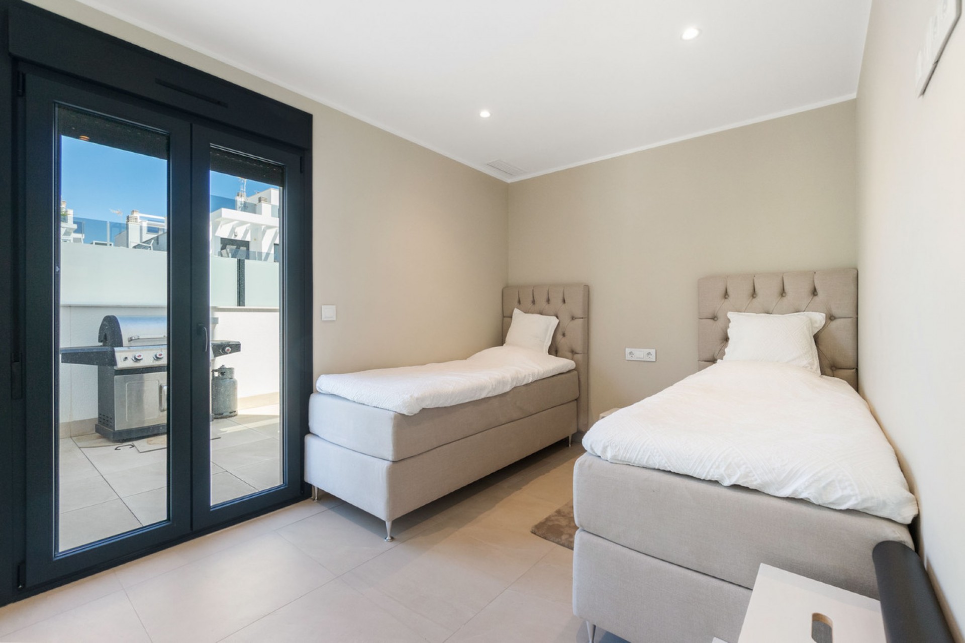 Reventa - Villa -
Torre de la Horadada - Costa Blanca