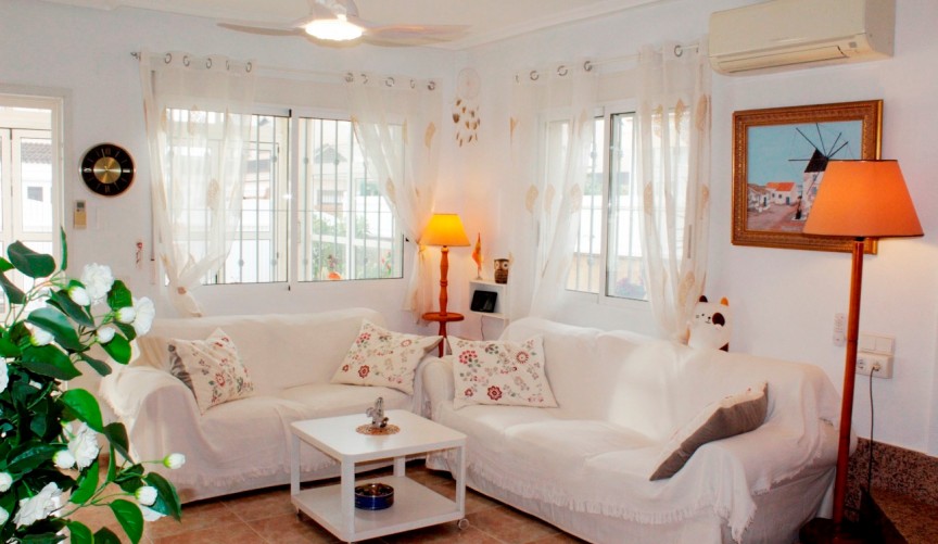 Reventa - Villa -
Torre de la Horadada - Costa Blanca