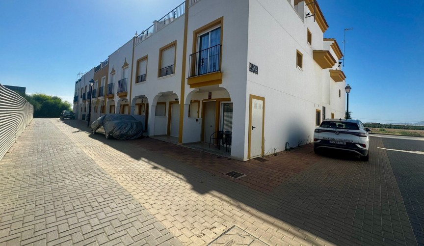 Reventa - Villa -
Torre Pacheco - Inland