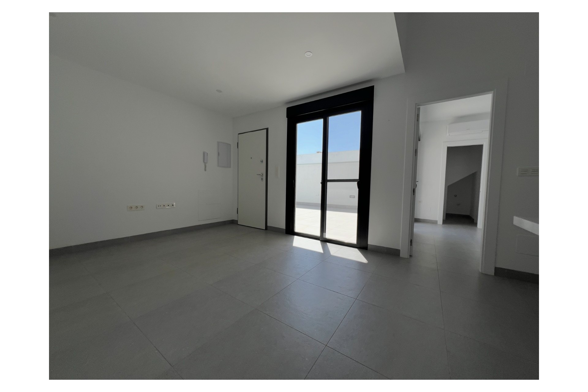 Reventa - Villa -
Torre Pacheco - Inland