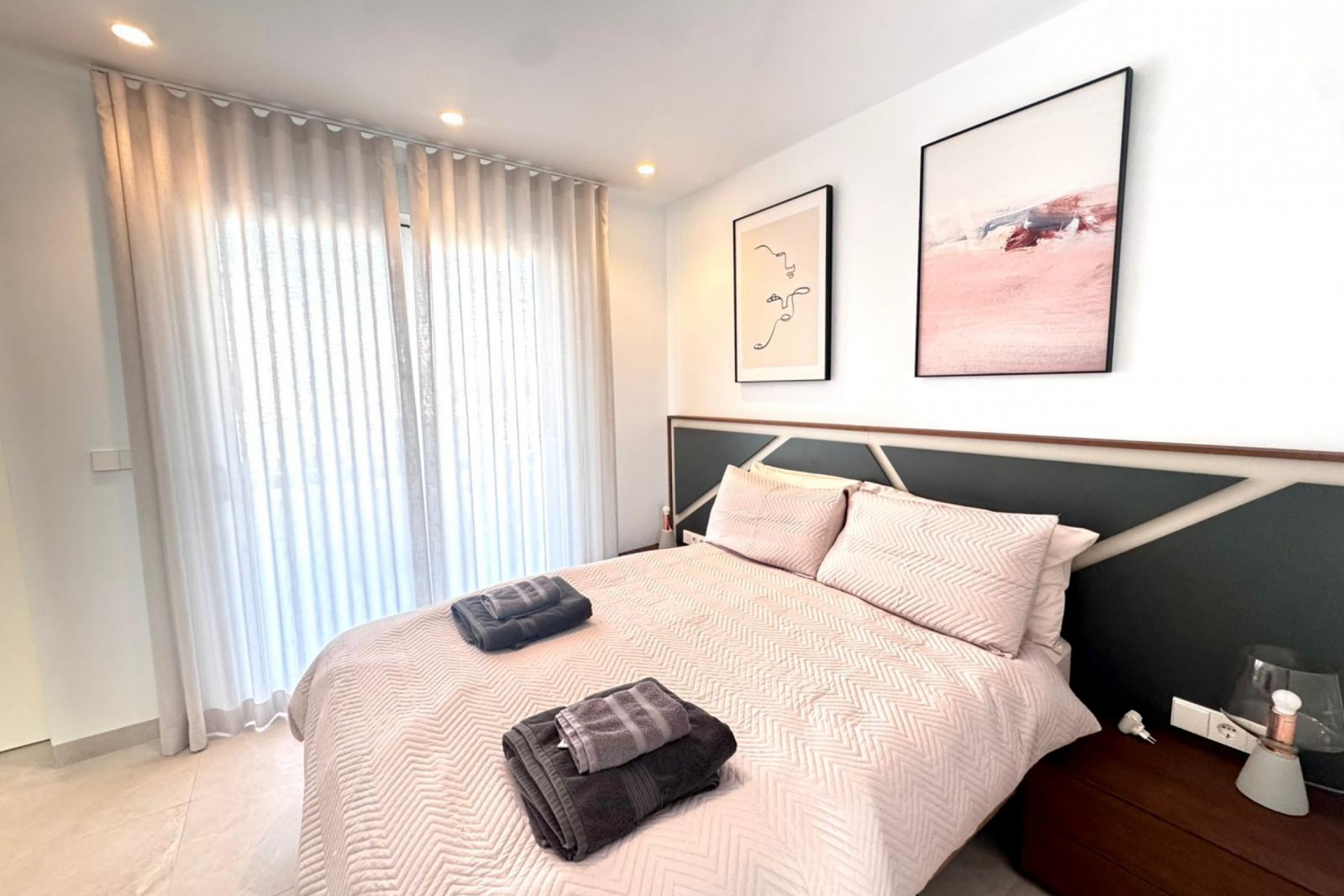 Reventa - Villa -
Torre Pacheco - Inland