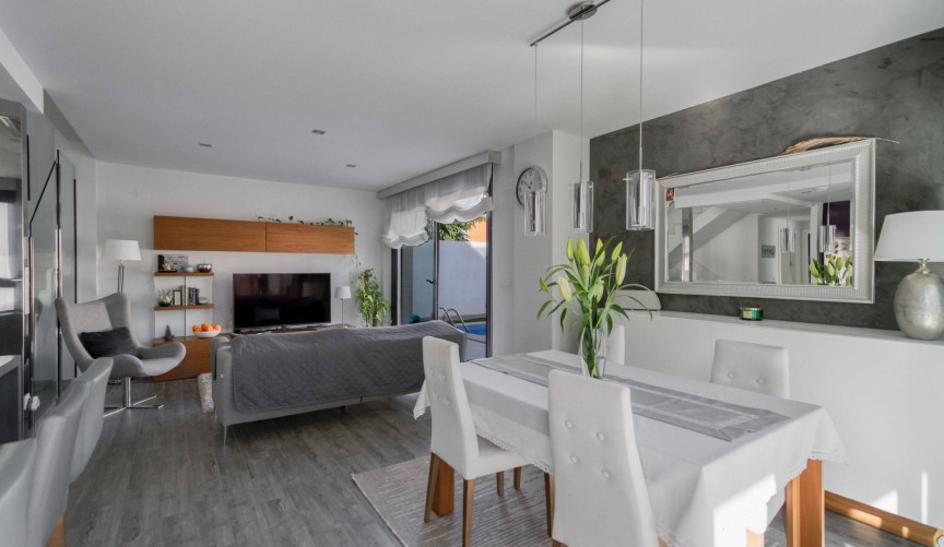 Reventa - Villa -
Torrevieja - Aguas Nuevas 2