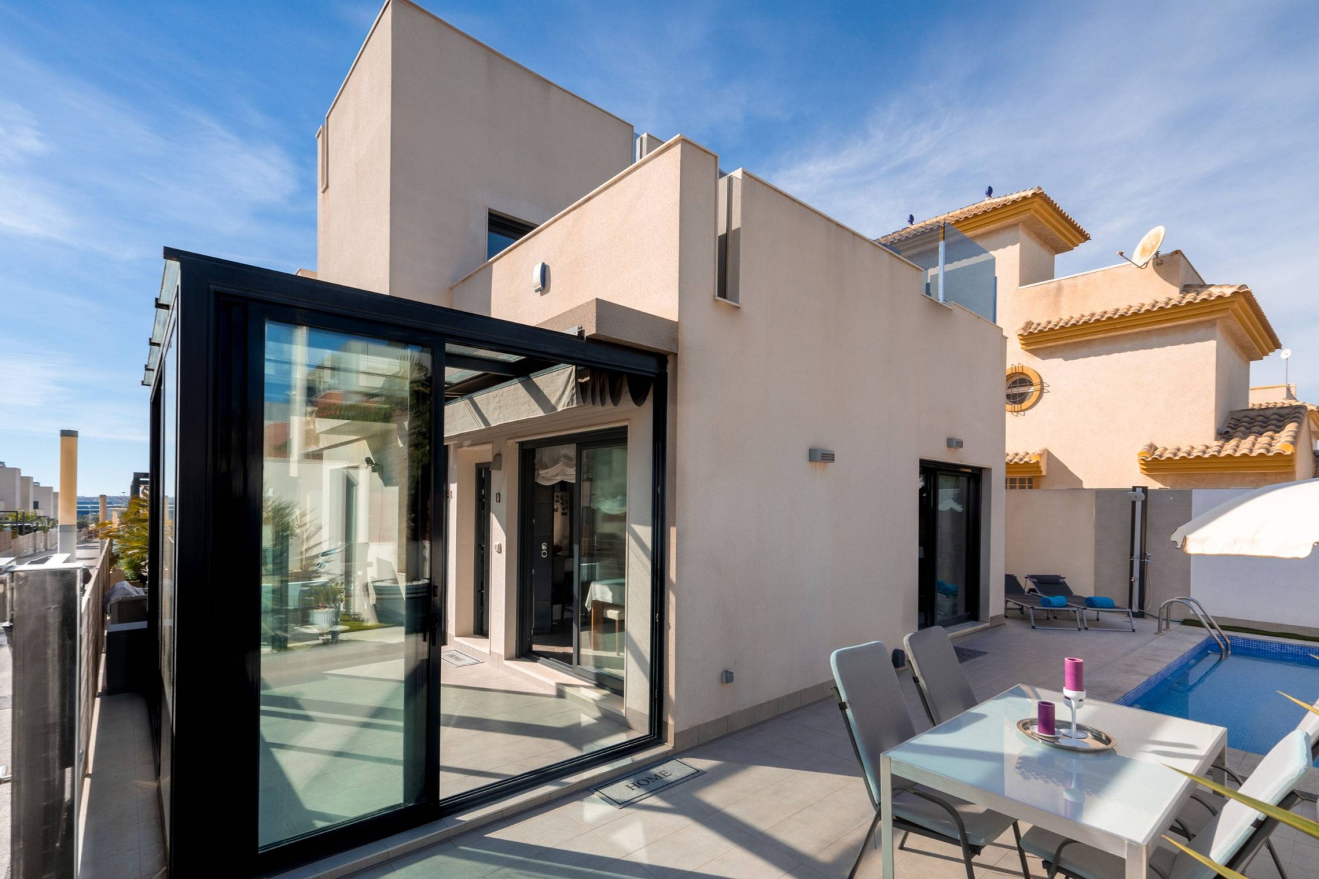 Reventa - Villa -
Torrevieja - Aguas Nuevas 2