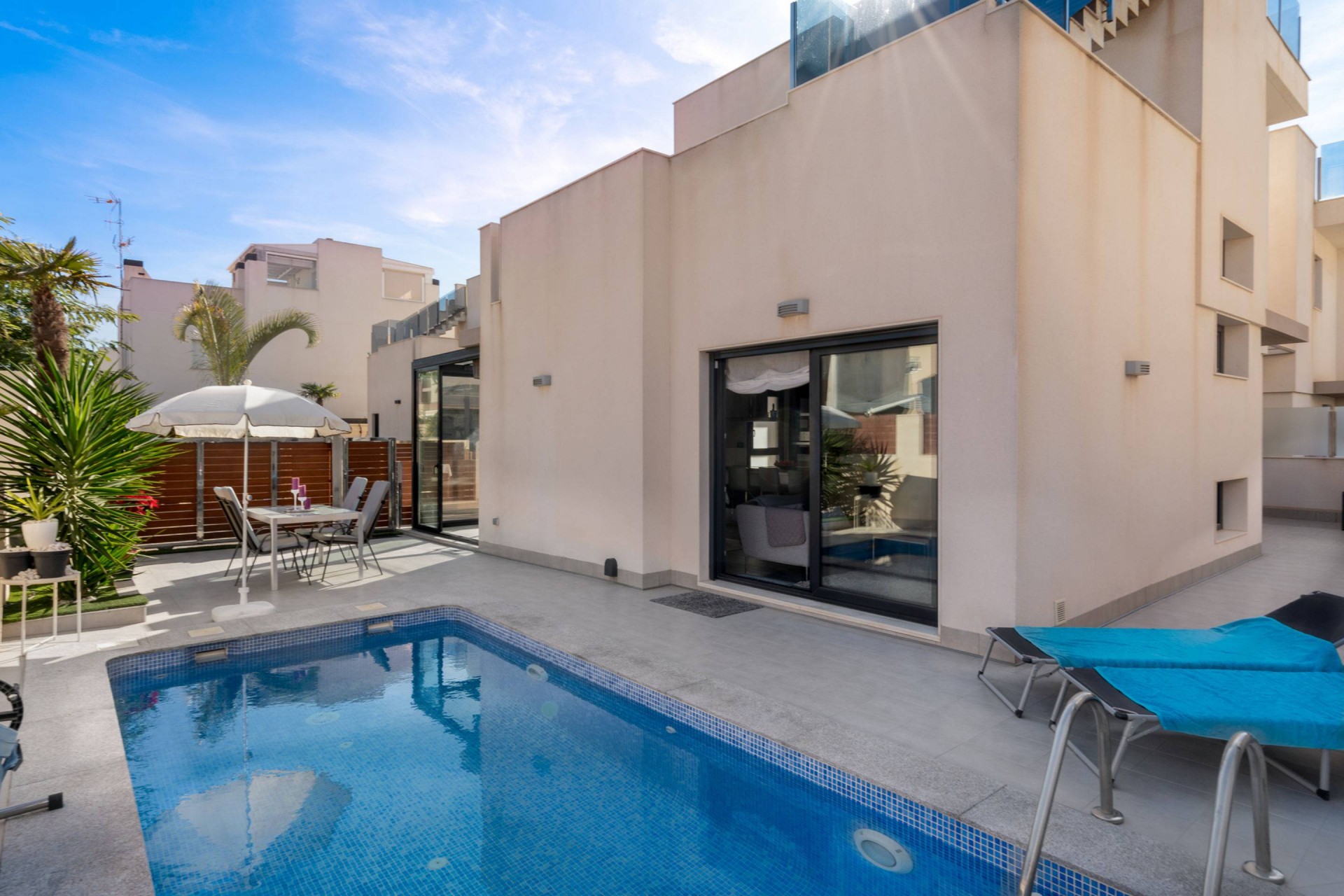 Reventa - Villa -
Torrevieja - Aguas Nuevas 2