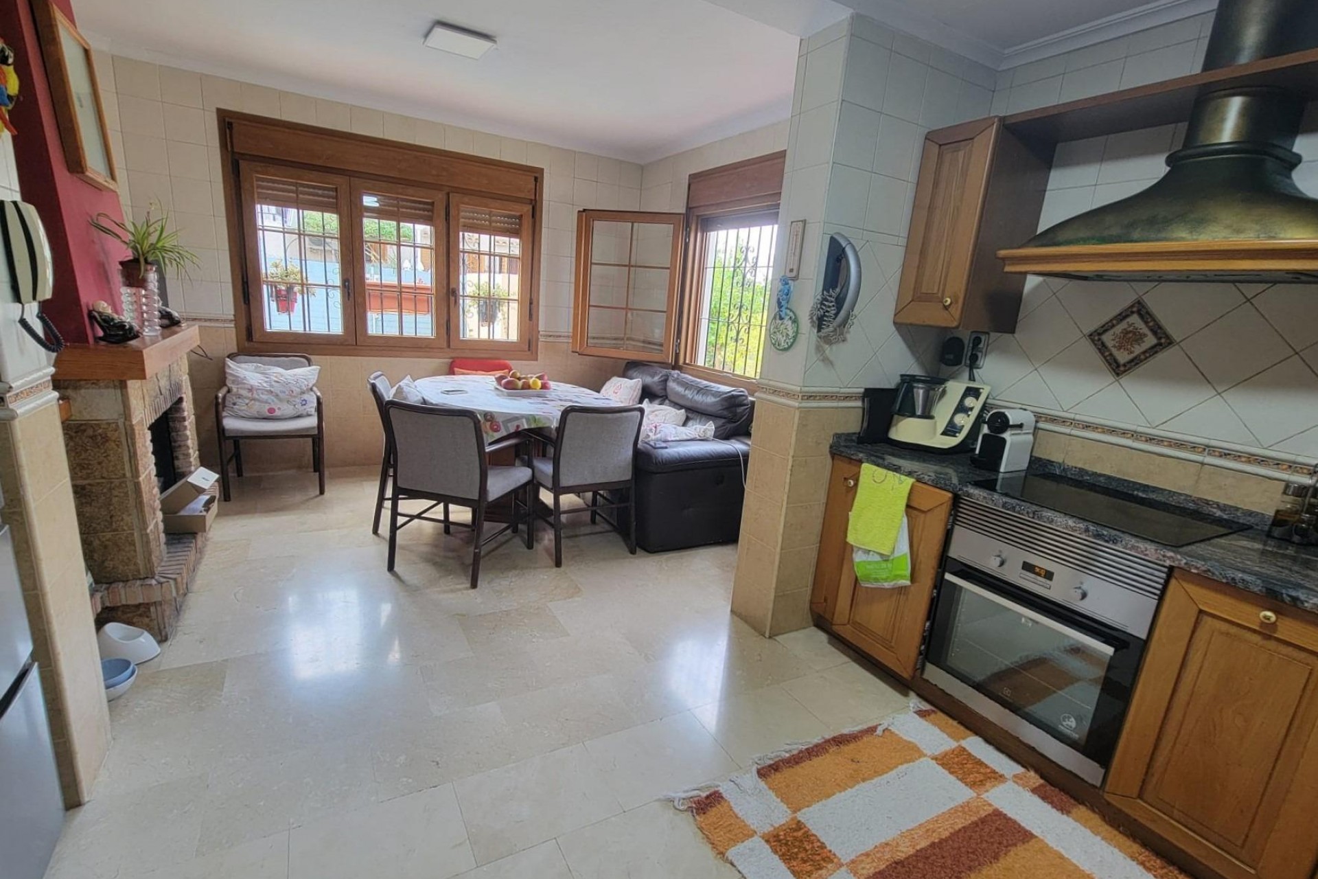 Reventa - Villa -
Torrevieja - aguas nuevas