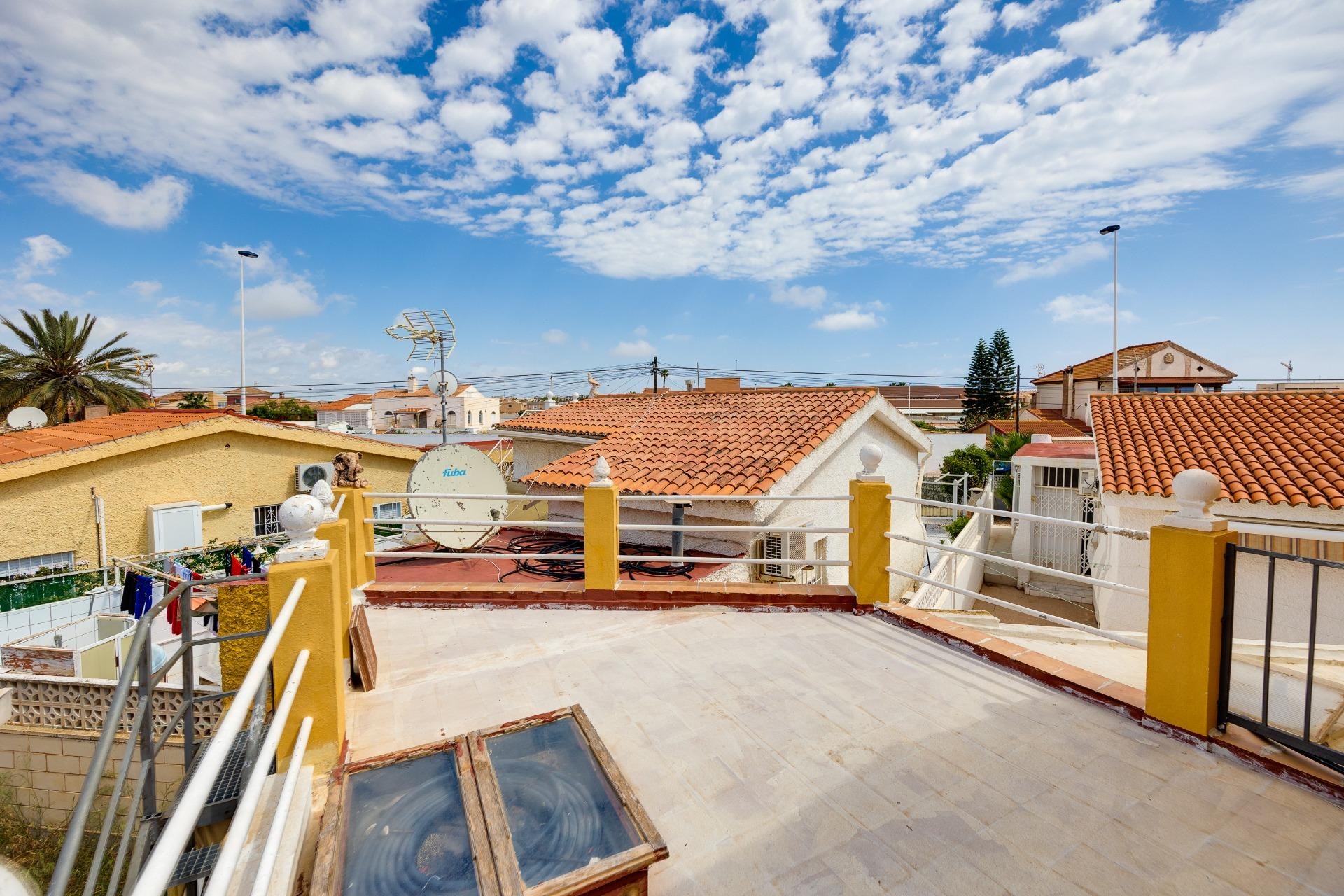 Reventa - Villa -
Torrevieja - aguas nuevas