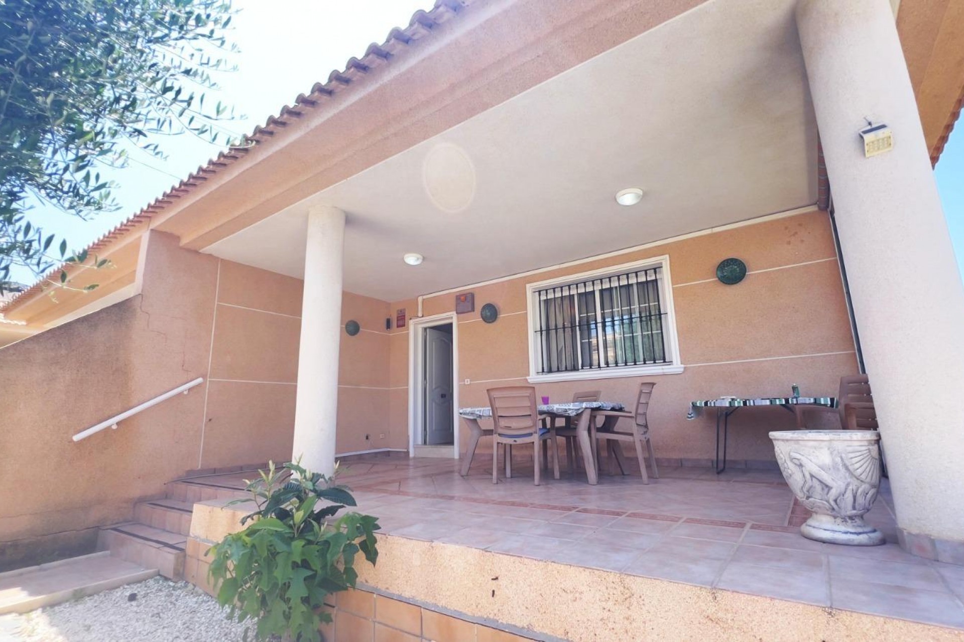 Reventa - Villa -
Torrevieja - aguas nuevas