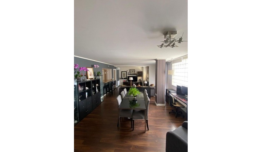 Reventa - Villa -
Torrevieja - Centro - Muelle Pesquero