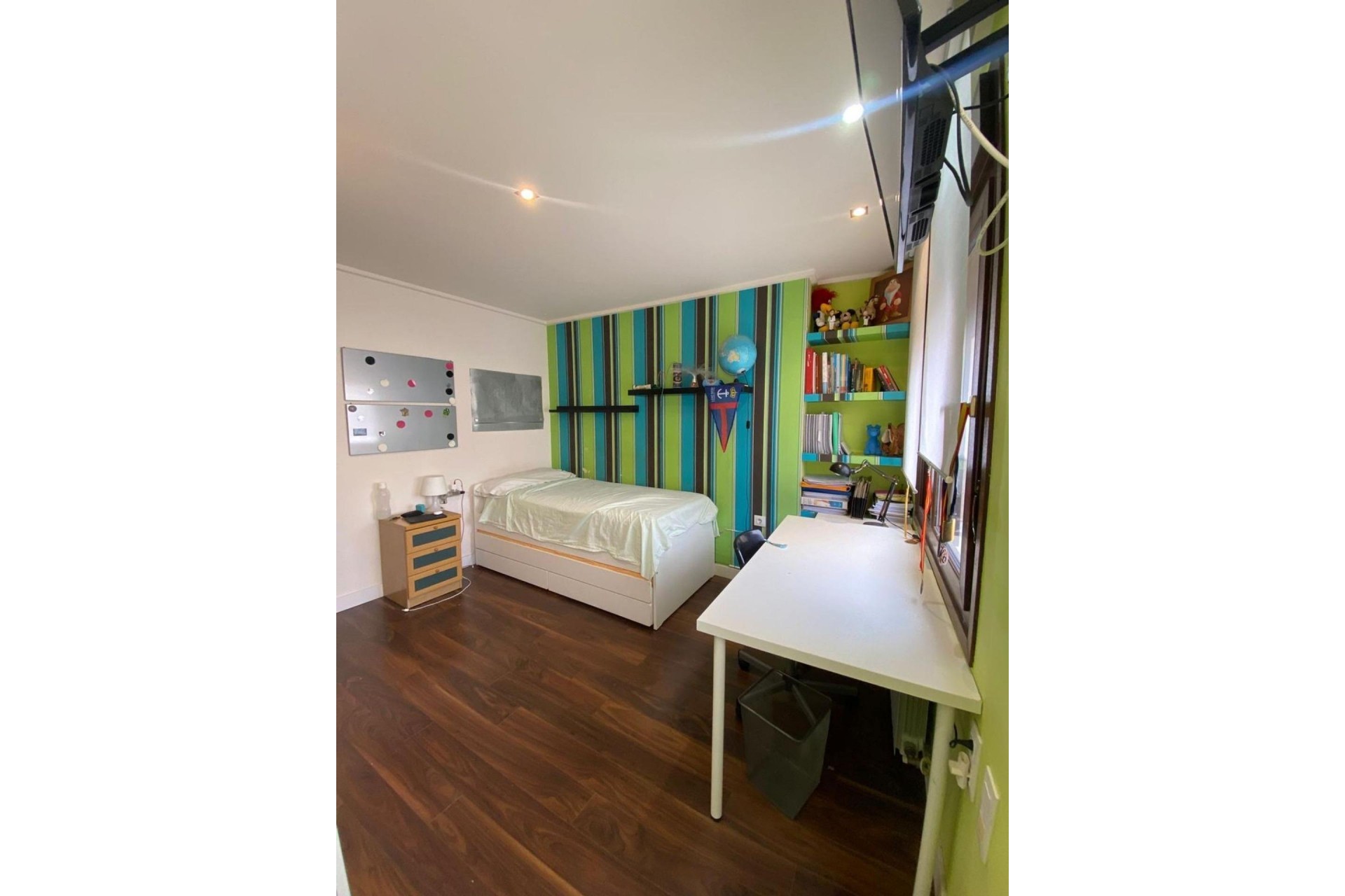 Reventa - Villa -
Torrevieja - Centro - Muelle Pesquero