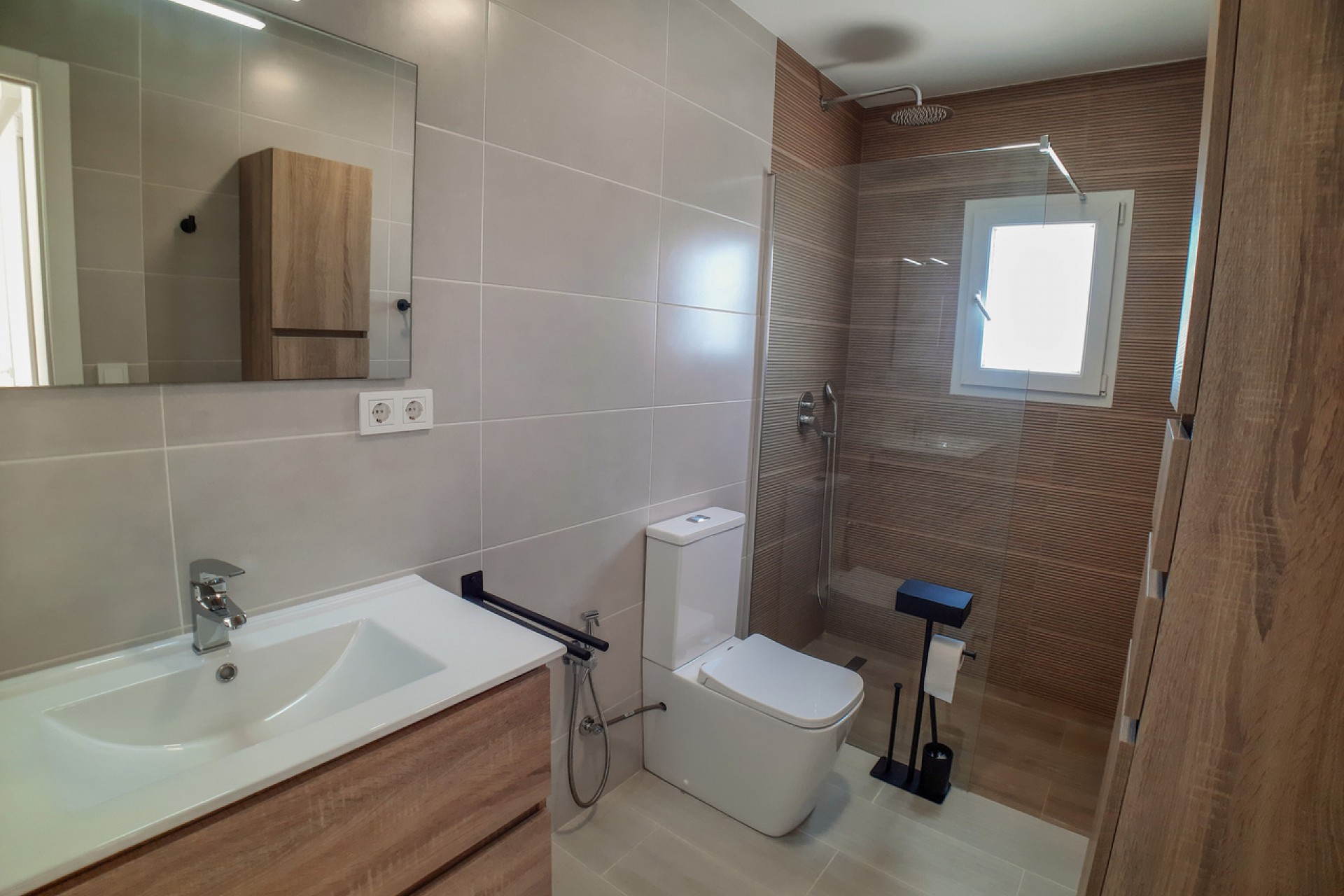 Reventa - Villa -
Torrevieja - Costa Blanca