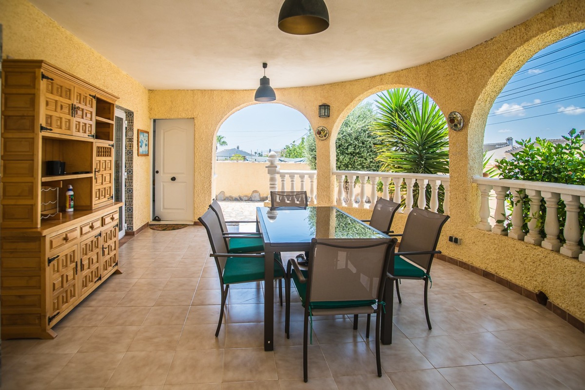 Reventa - Villa -
Torrevieja - Costa Blanca